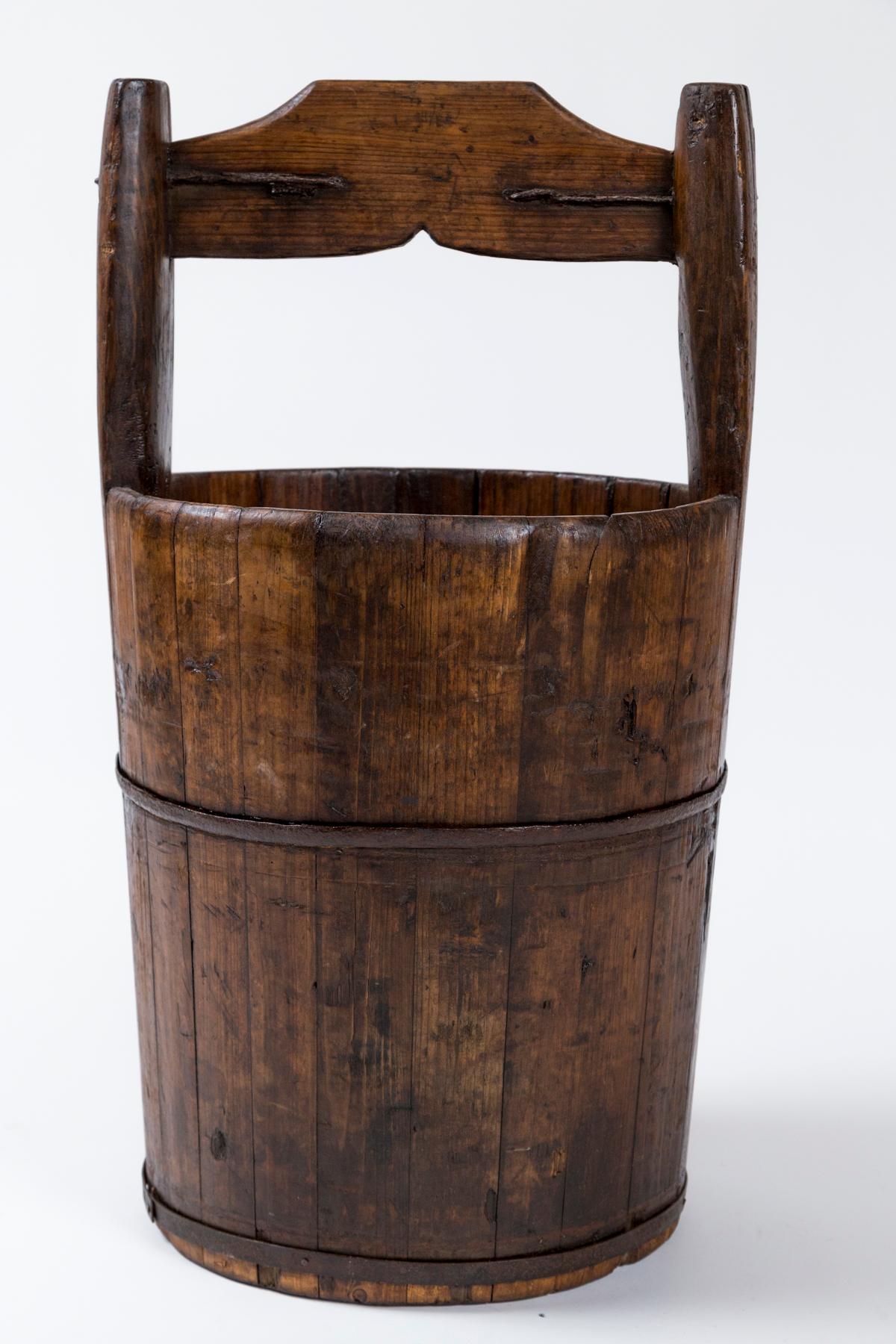 Wood Antique Chinese Water Bucket, Early 20th Century For Sale