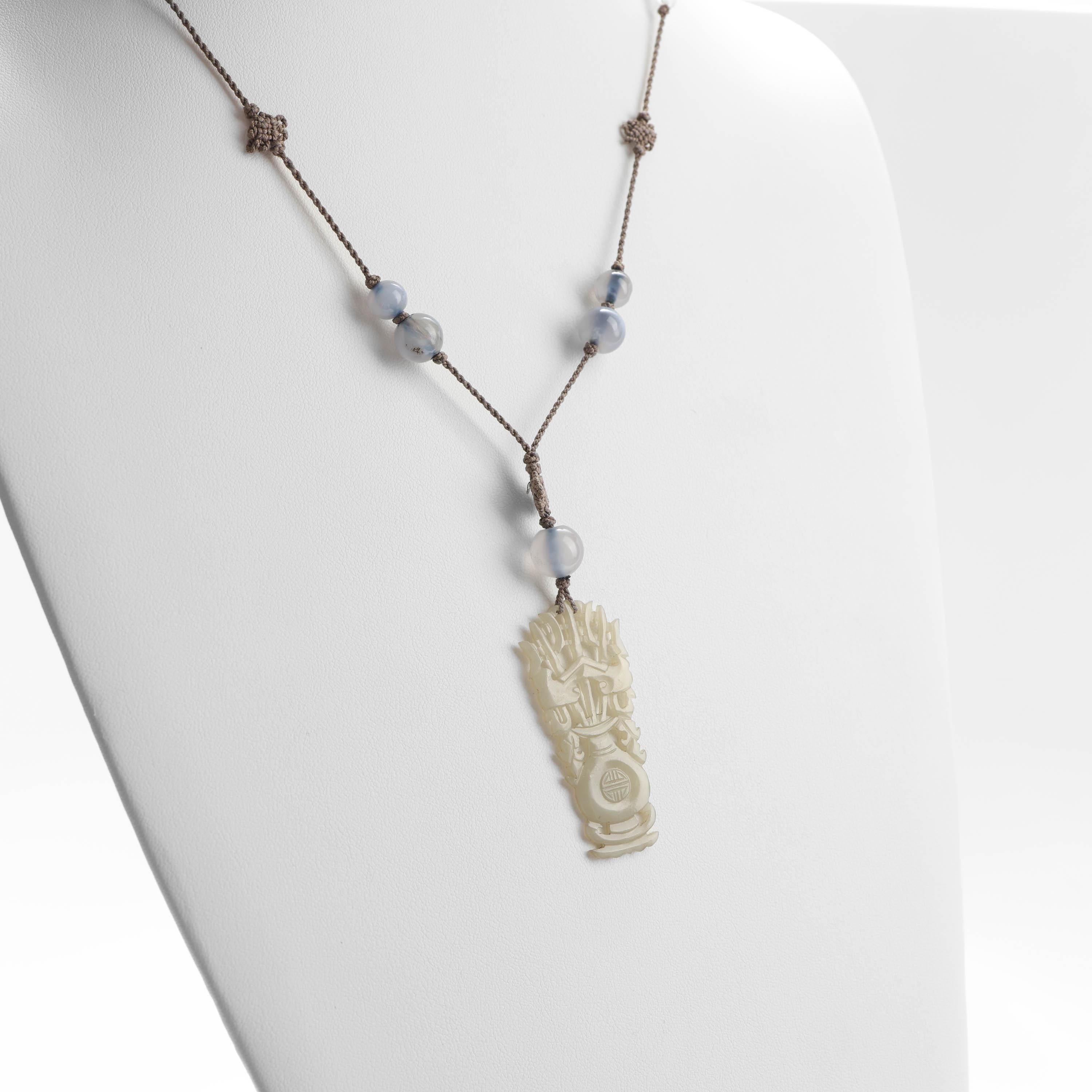 Antike chinesische weiße Nephrit-Halskette mit Anhänger, um 1920, zertifiziert und unbehandelt im Angebot 2
