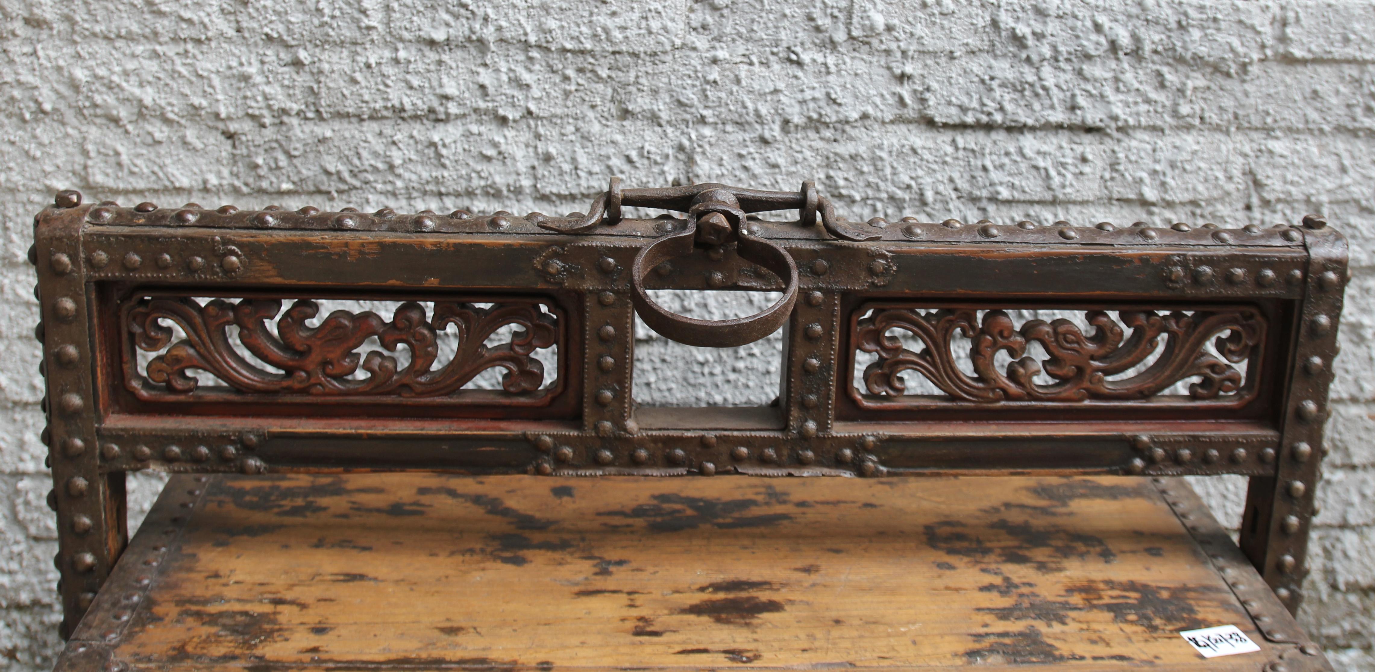 20th Century Antique Chinese Wood Food Box For Sale