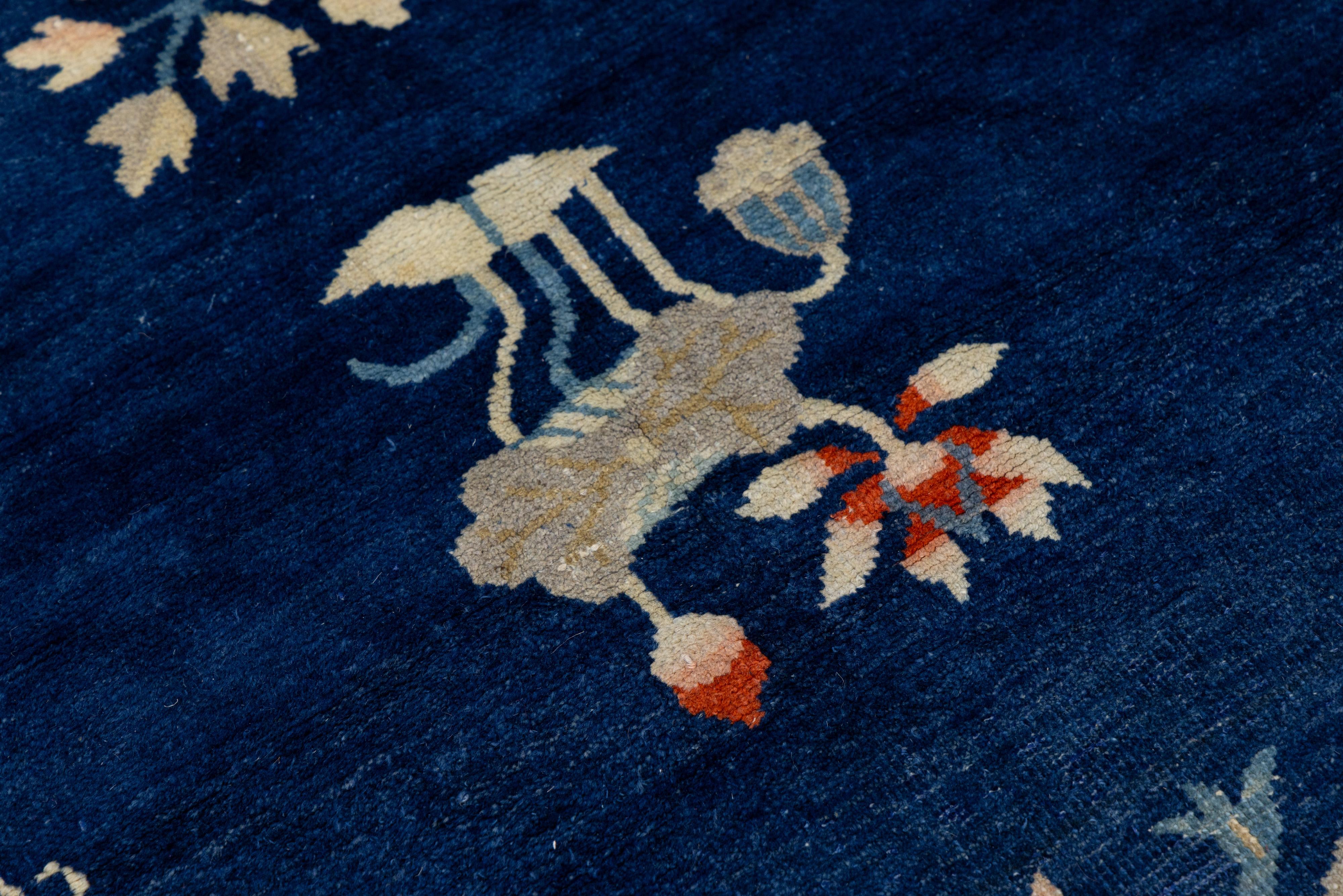 Antique Chinese Wool Rug – Blue Field, Floral Medallion, Early 20th Century For Sale 6