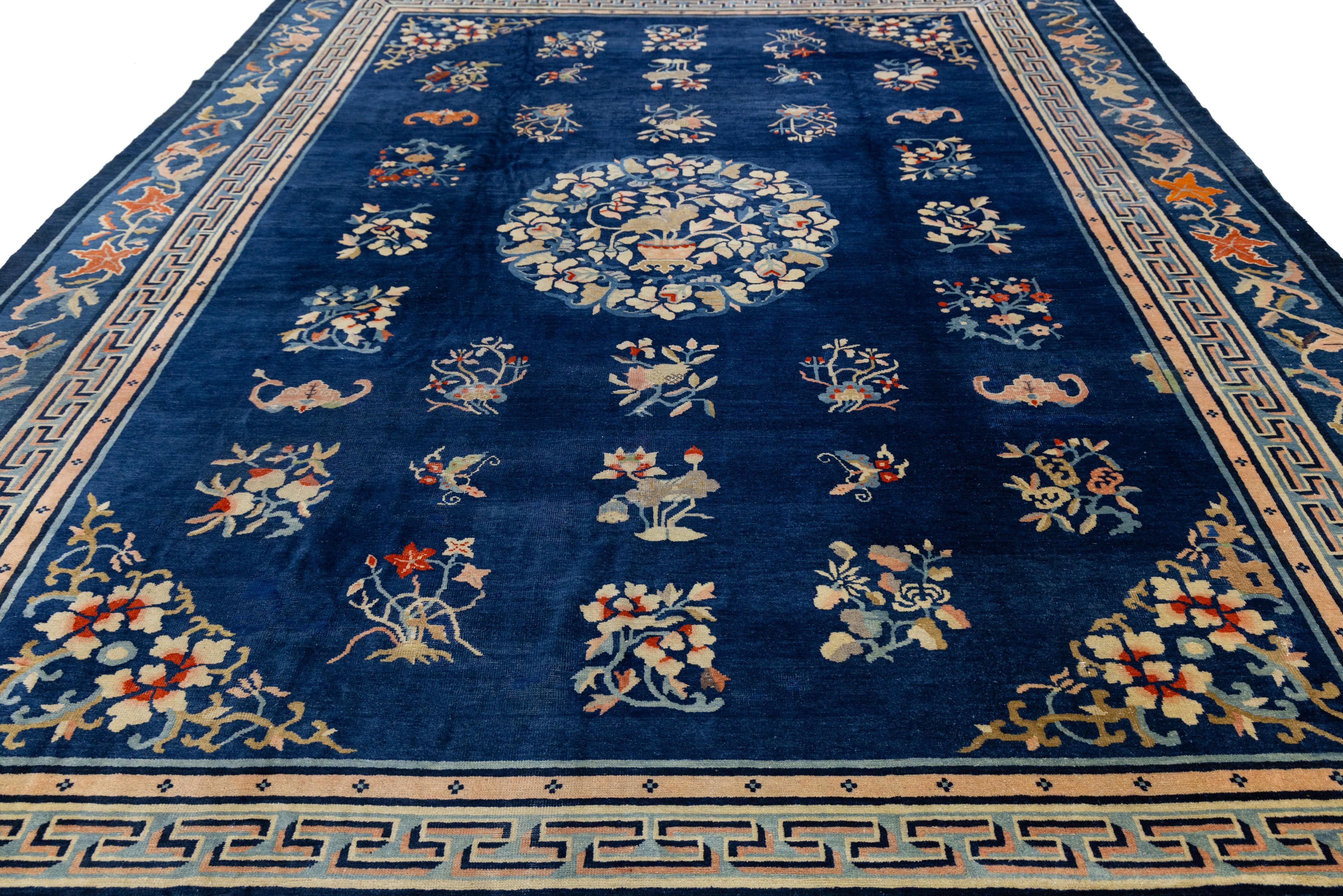 Antique Chinese Wool Rug – Blue Field, Floral Medallion, Early 20th Century For Sale 3