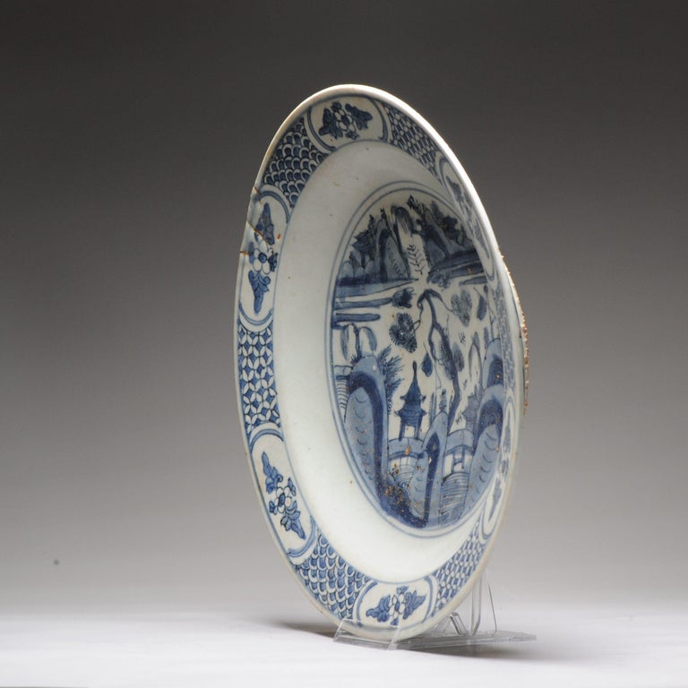 18th Century and Earlier Antique Chinese Zhangzhou Swatow Landscape Charger, China, Ming Dynasty For Sale