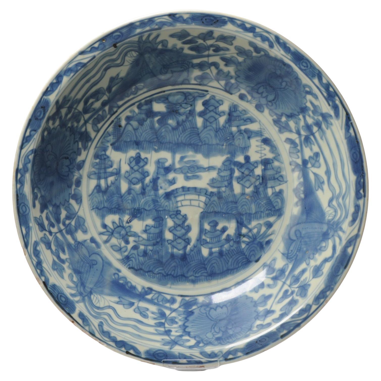 Antique Chinese Zhangzhou Swatow Landscape Pagode Charger For Sale