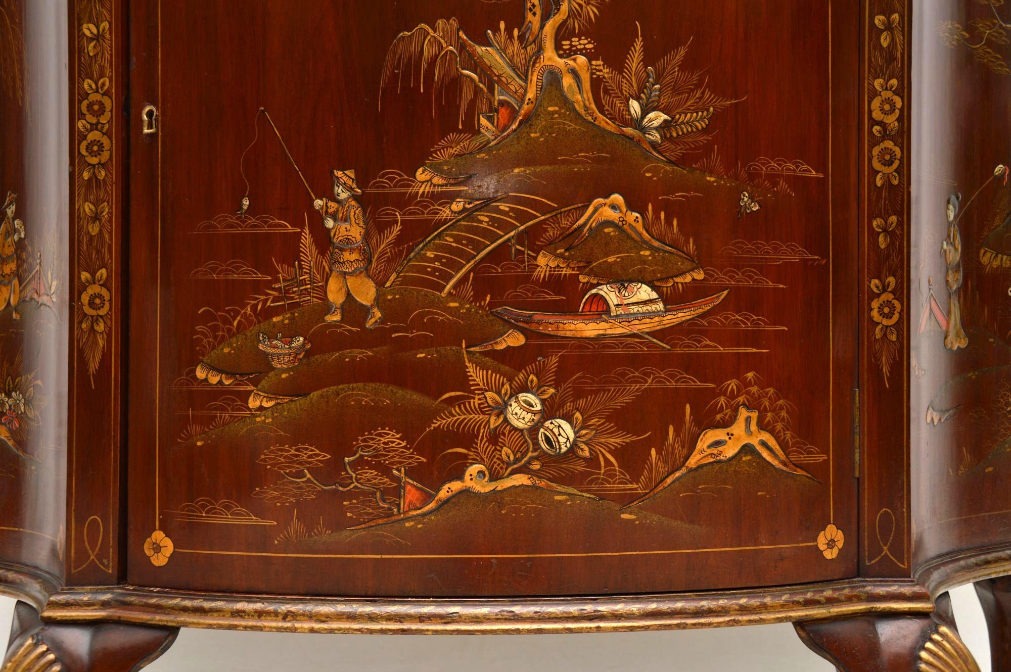Early 20th Century Antique Chinoiserie and Mahogany Side Cabinet