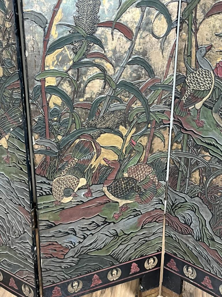 Ancienne Chinoiserie Laque Noire Paravent de Chambre Coromandel c. Fin du 19e siècle en vente 4
