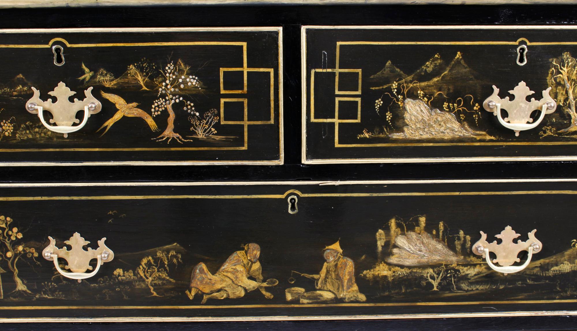 Antique Chinoiserie Black Lacquered Chest, 19th Century 3