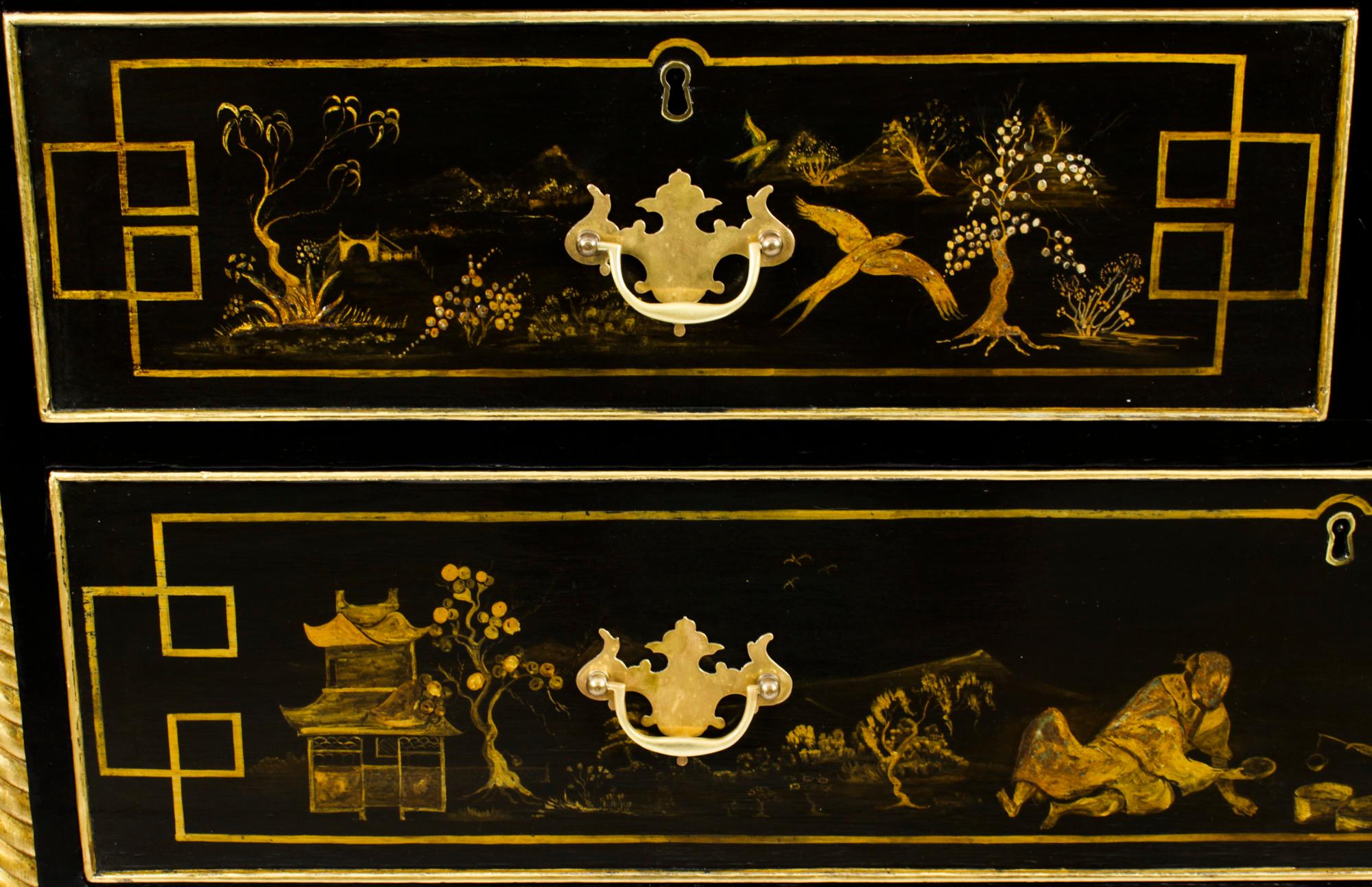 Antique Chinoiserie Black Lacquered Chest, 19th Century 4