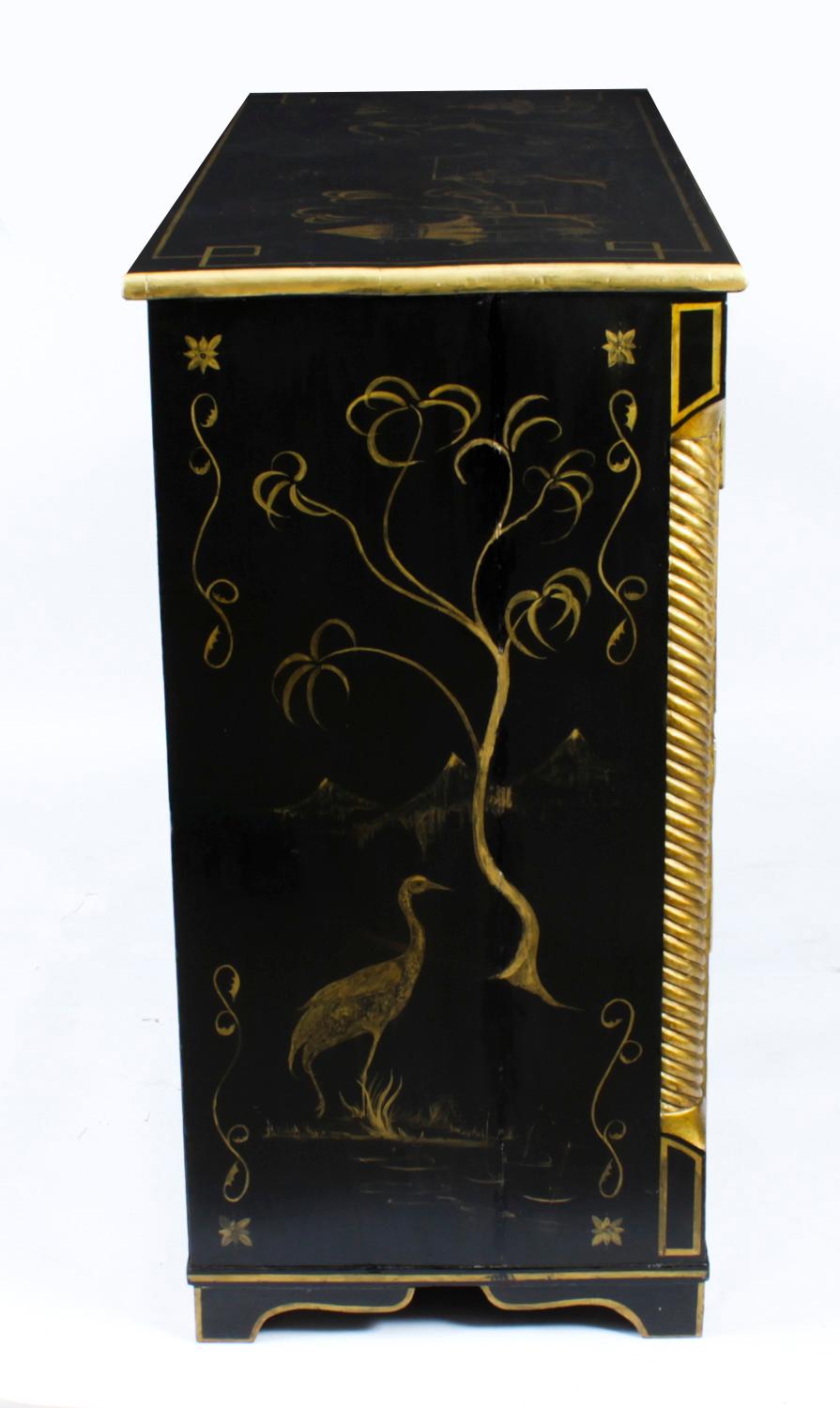 Antique Chinoiserie Black Lacquered Chest, 19th Century 7