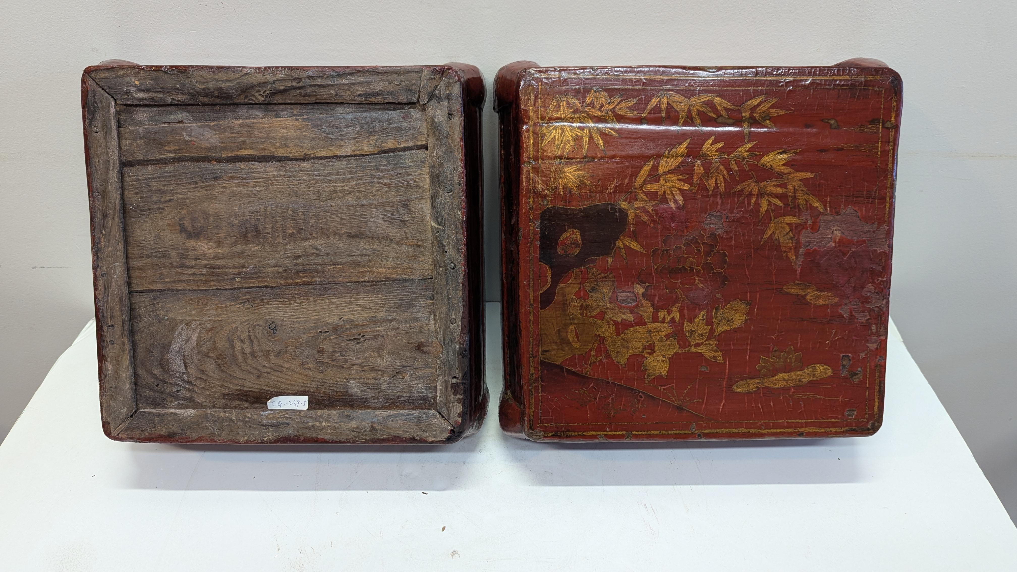 Caja antigua de Chinoiserie en Desgastado estado para la venta en New York, NY