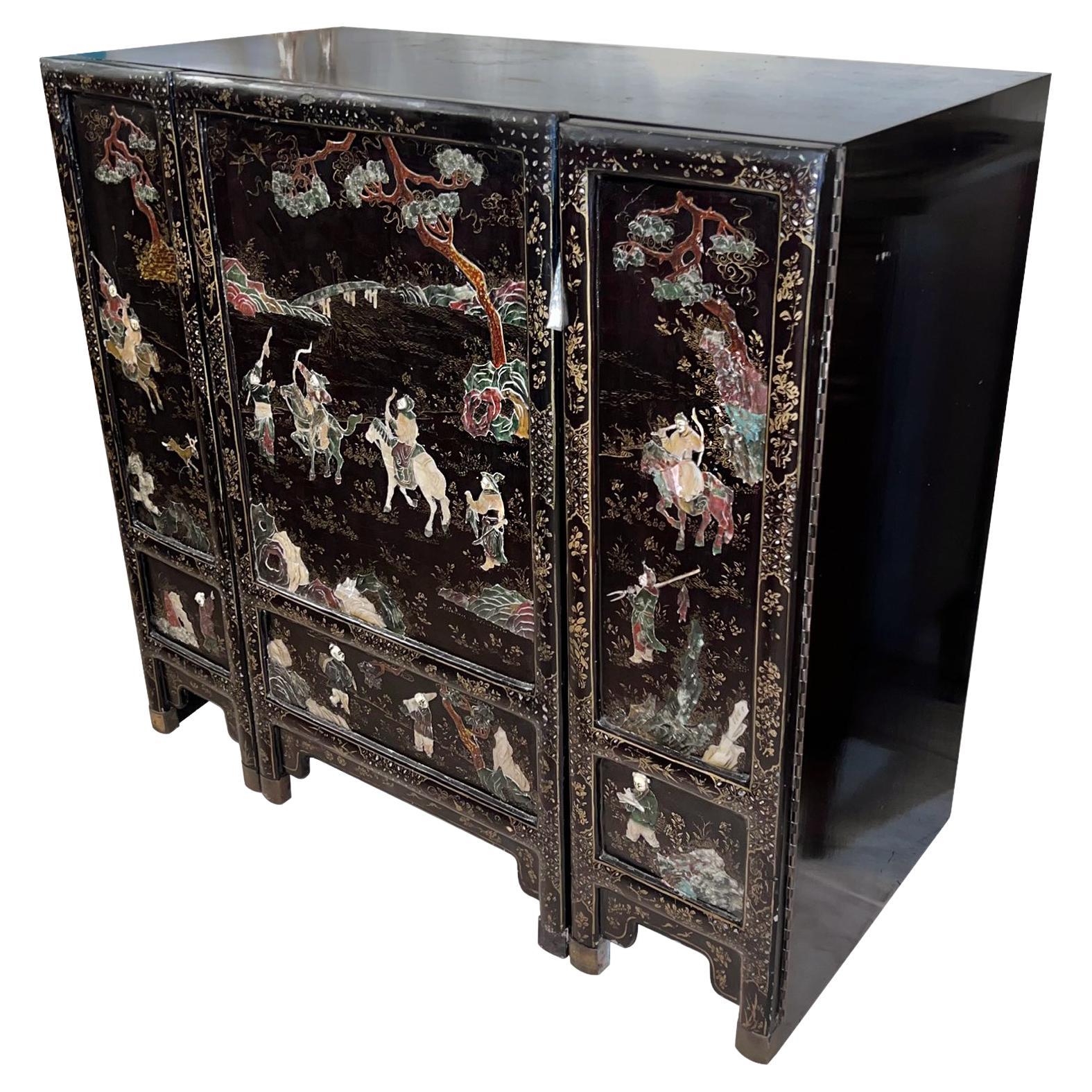 Antique Chinoiserie Cabinet For Sale