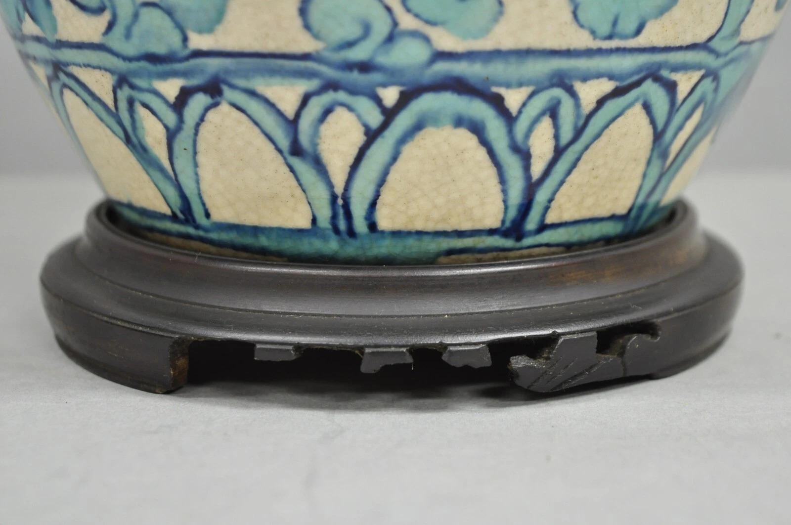 Antique Chinoiserie Chinese Porcelain Blue Ginger Jar Oriental Table Lamp in vendita 2