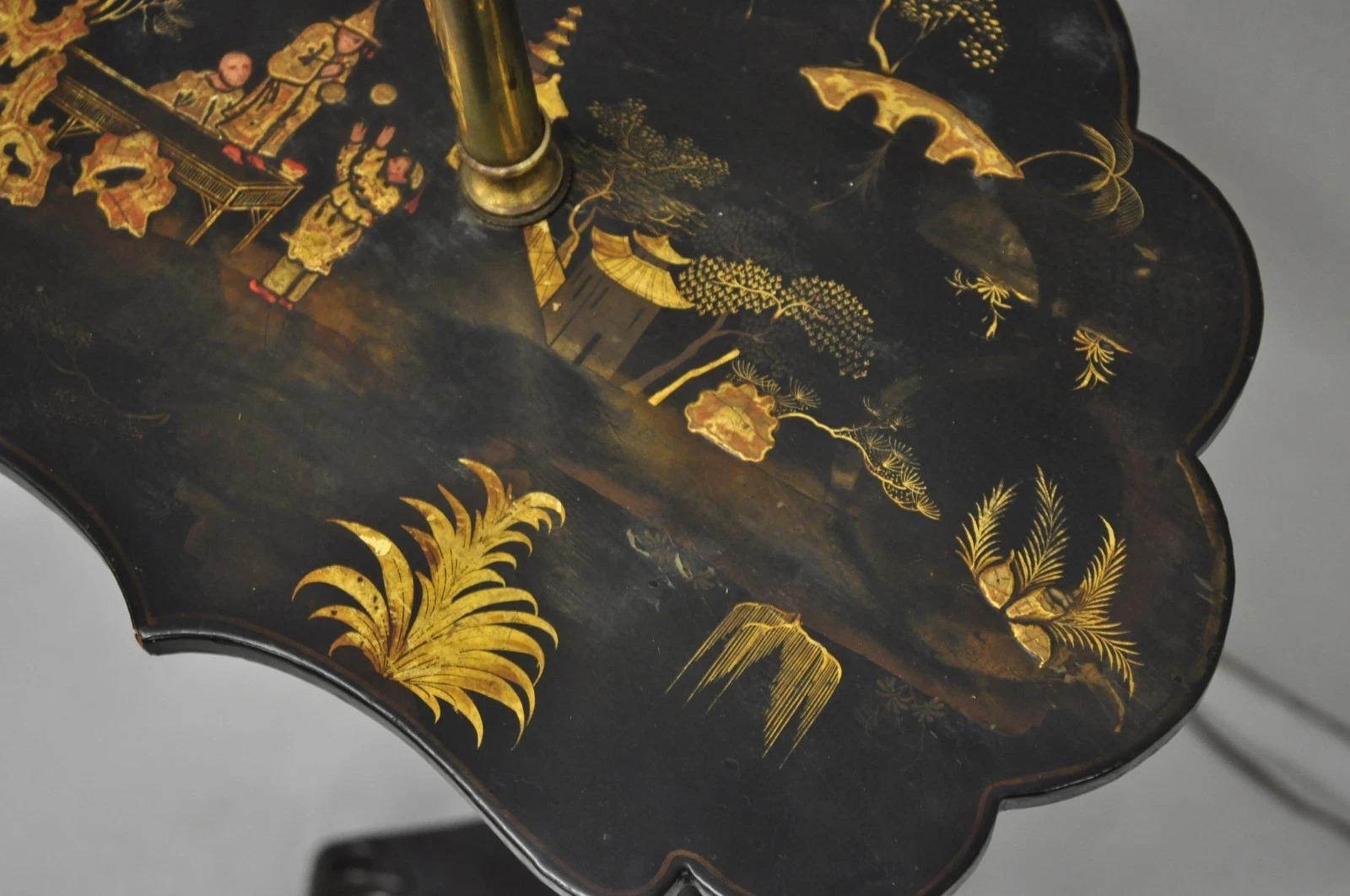 Ancienne Chinoiserie English Regency Black Lacquer Carved Wood Floor Lamp Table en vente 4