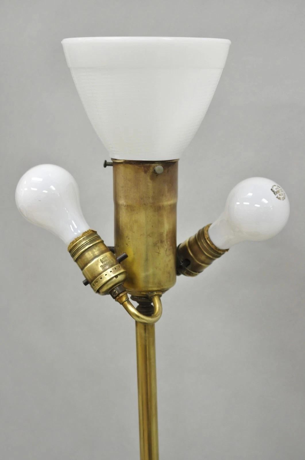 Laiton Ancienne Chinoiserie English Regency Black Lacquer Carved Wood Floor Lamp Table en vente