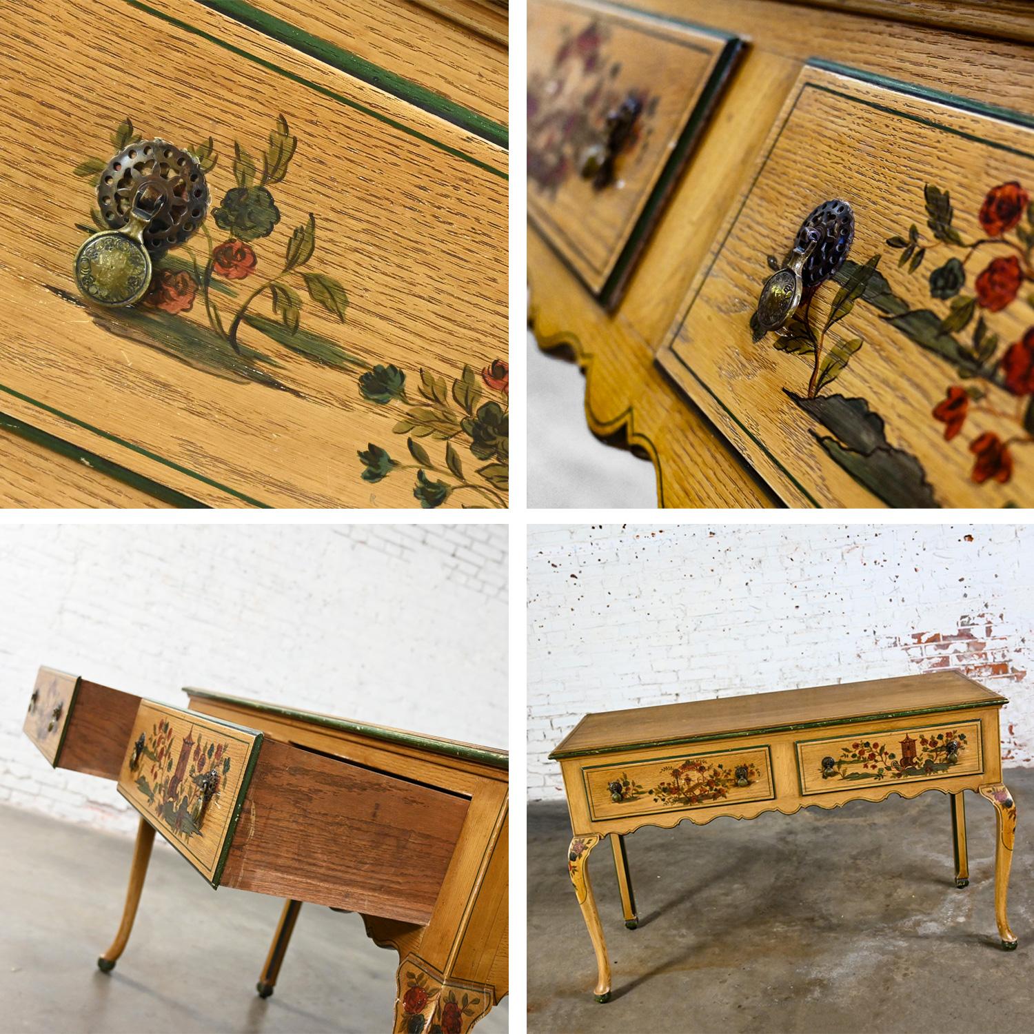 Antique Chinoiserie Hunt Style Buffet Sideboard Server Hand Painted Cabriole Leg For Sale 11