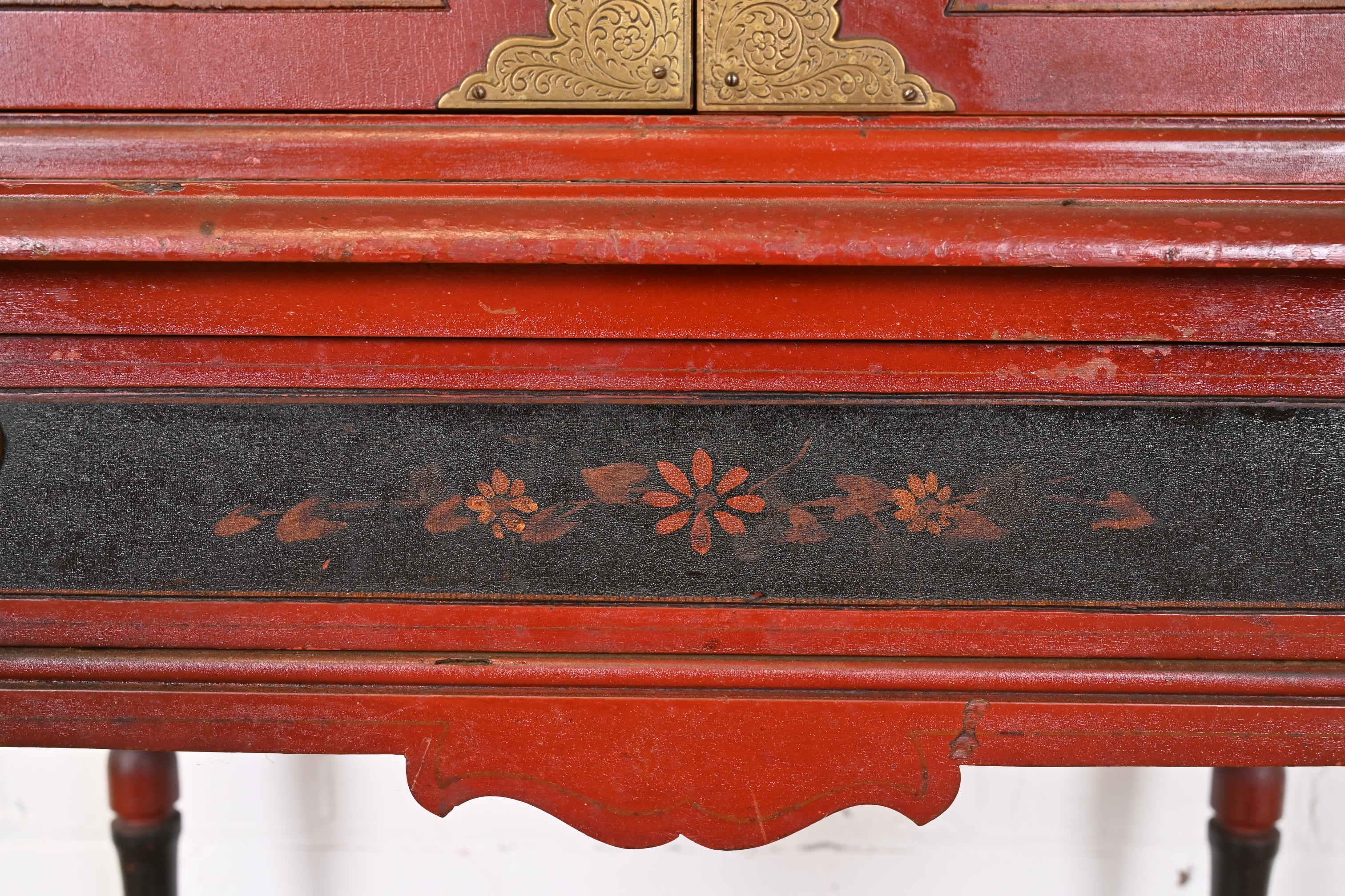 Antique Chinoiserie Jacobean Red Lacquered Hand Painted Bookcase or Bar Cabinet For Sale 6