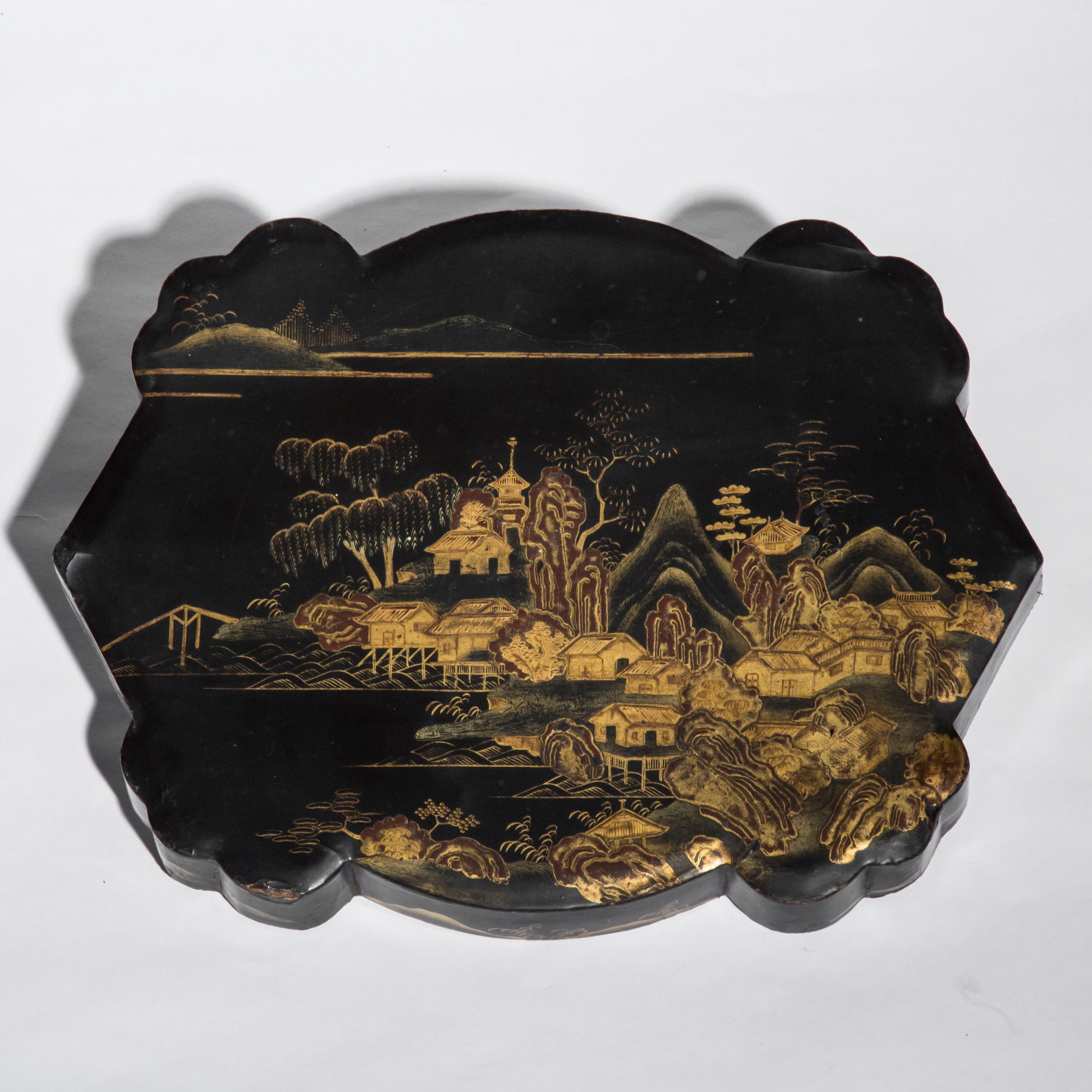 Antique Chinoiserie Lacquer Jewelry Box on Tray, 19th Century 3