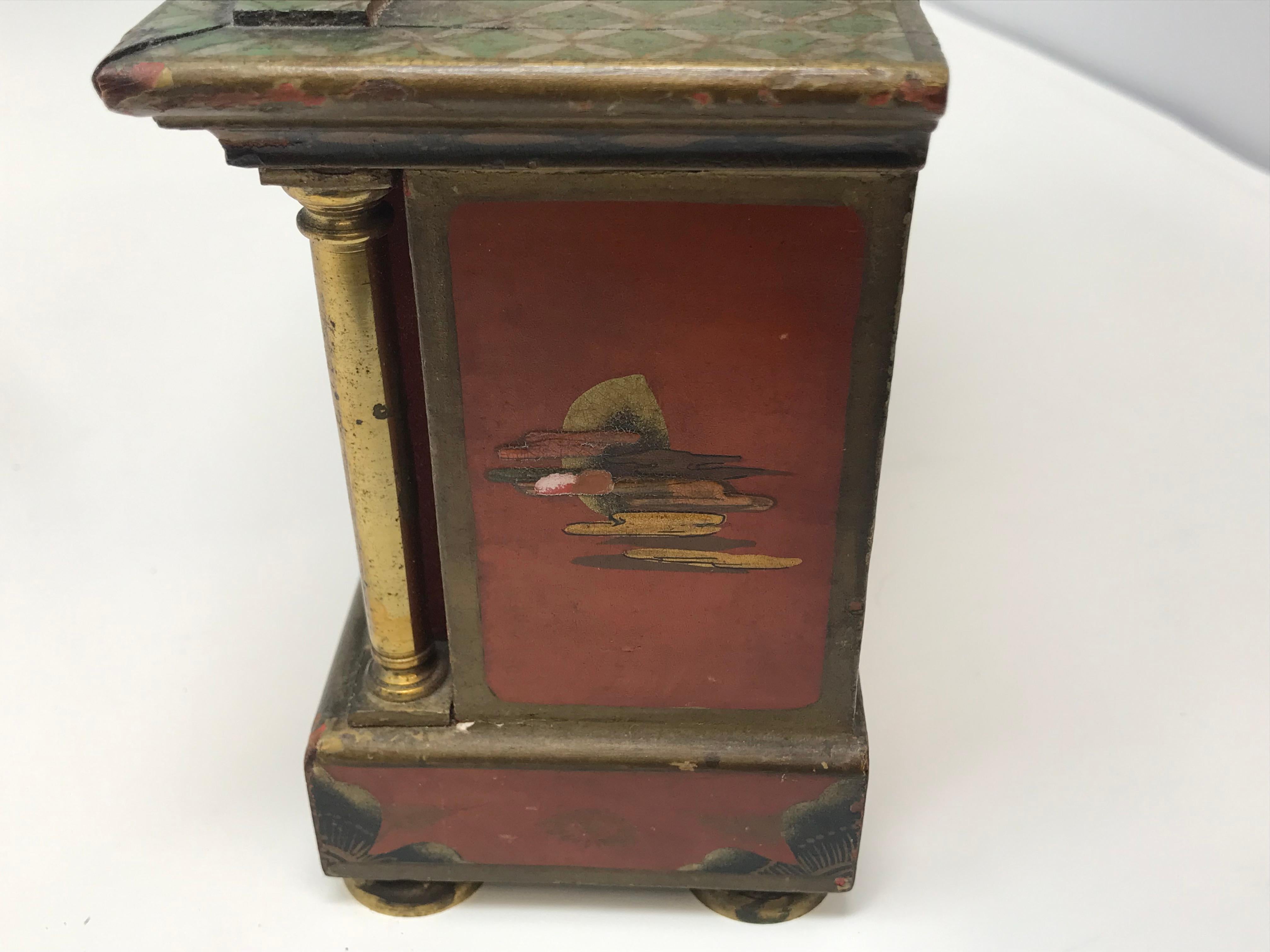 Antiguo Reloj de Manto Chinoiserie Lacado Rojo Movimiento Buren en venta 3