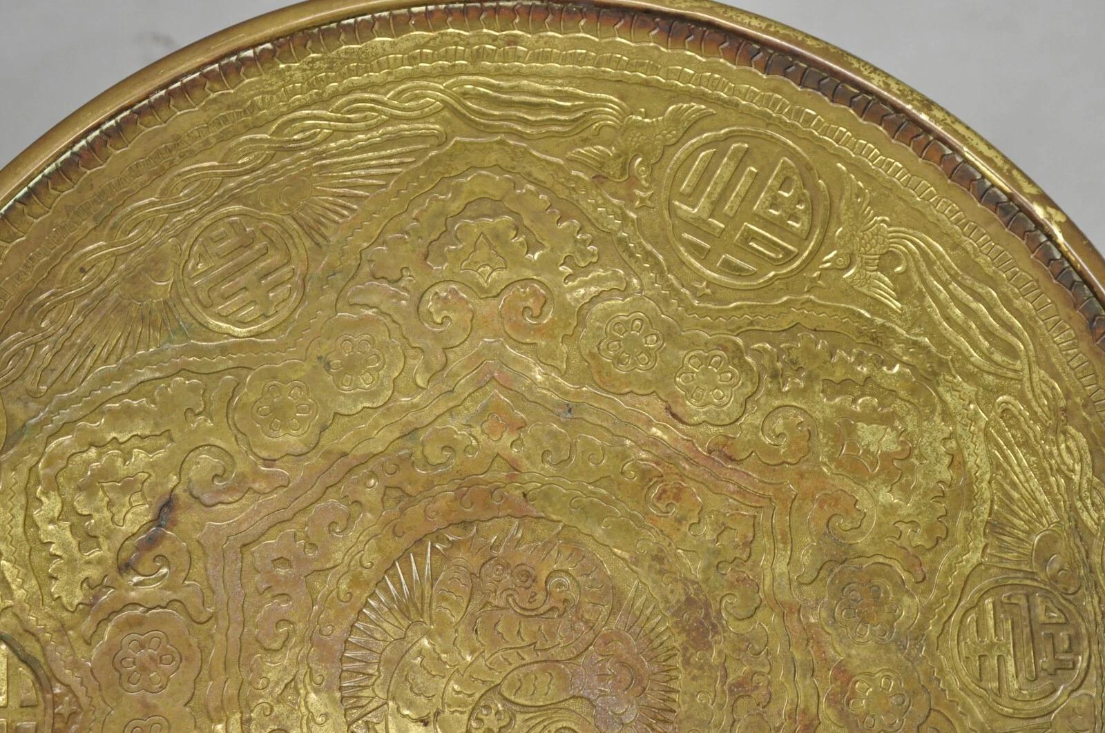 Antique Chinoiserie Oak Barley Twist Chinese Brass Dragon Side Table by Ferguson For Sale 6