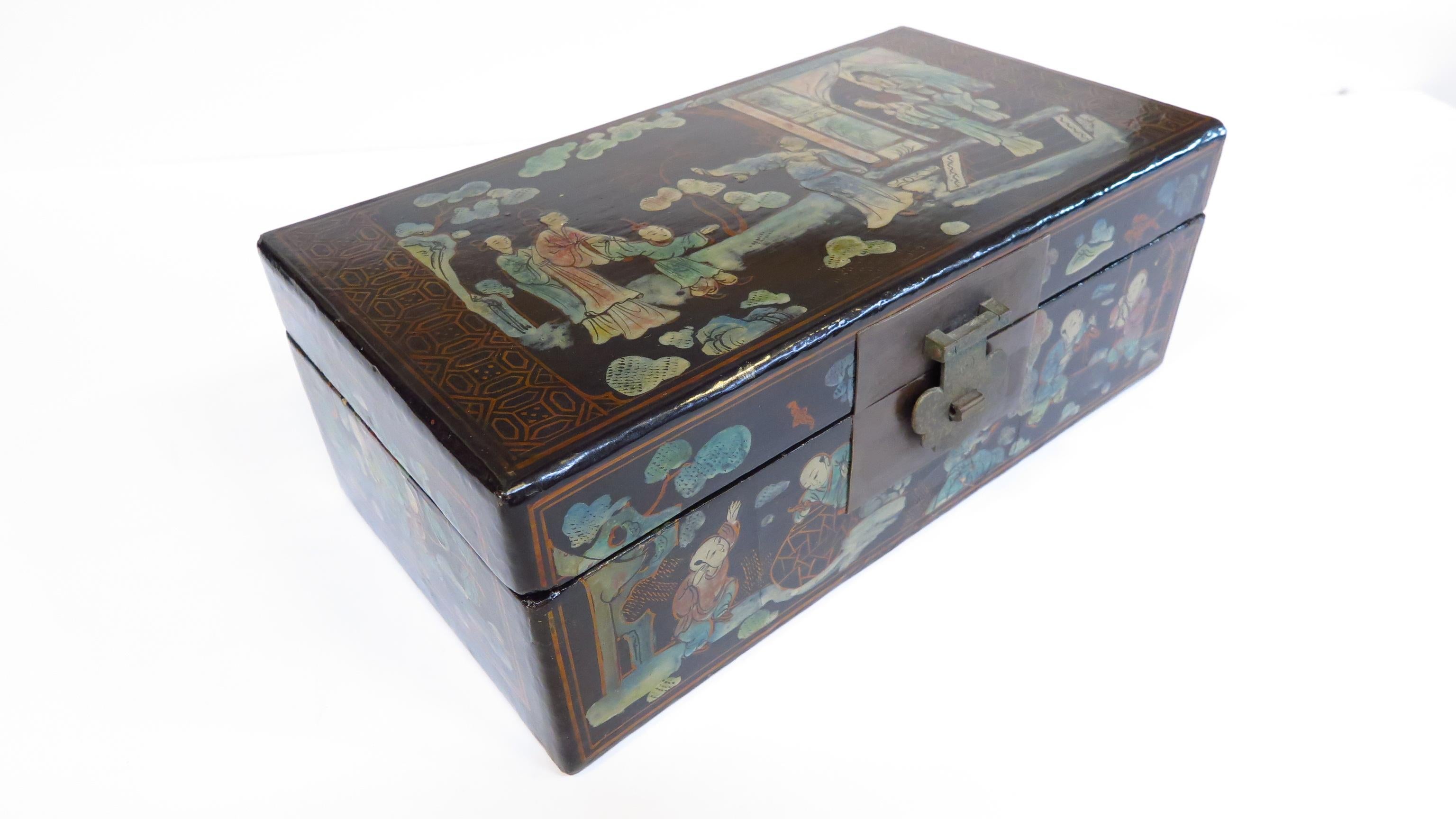 Antique Chinoiserie Painted Box 12