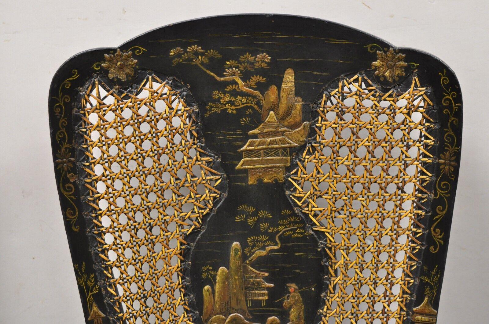Chaises de salle à manger chinoises anciennes Queen Anne peintes à la main en rotin à fleurs - lot de 4 en vente 5
