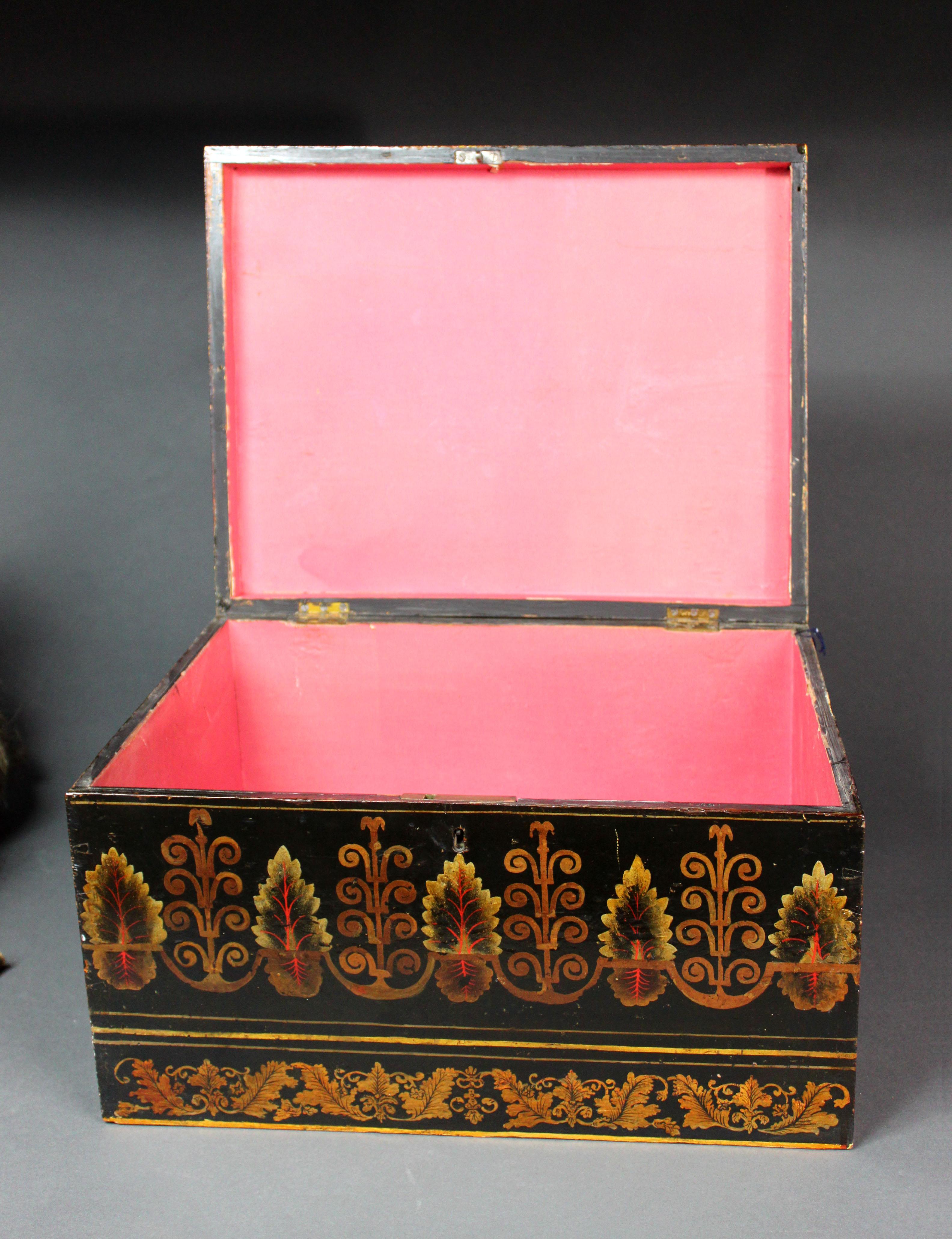 19th Century Antique Chinoiserie Regency Box For Sale