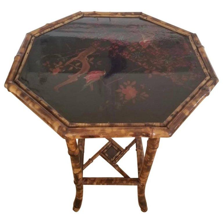 Antique Chinoiserie Scorched Bamboo Side Table In Excellent Condition For Sale In Southampton, NY