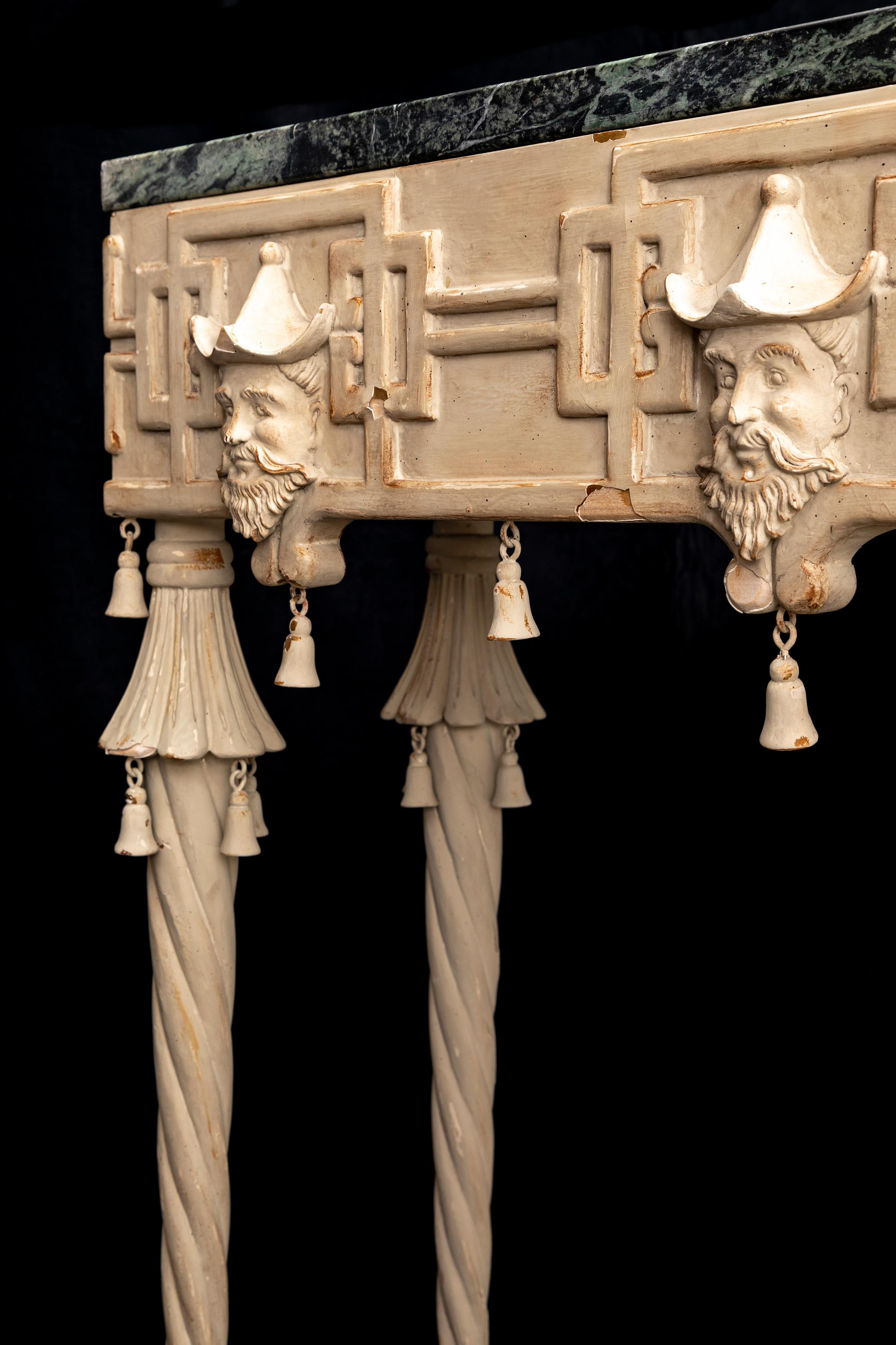 Ancienne table console peinte en blanc de style Chinoiserie avec pagodes, Brighton Pavilion en vente 4