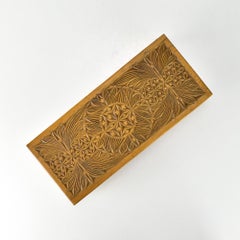 Antique Chip Carved Wooden Box with Geometric Floral Design, 19th Century