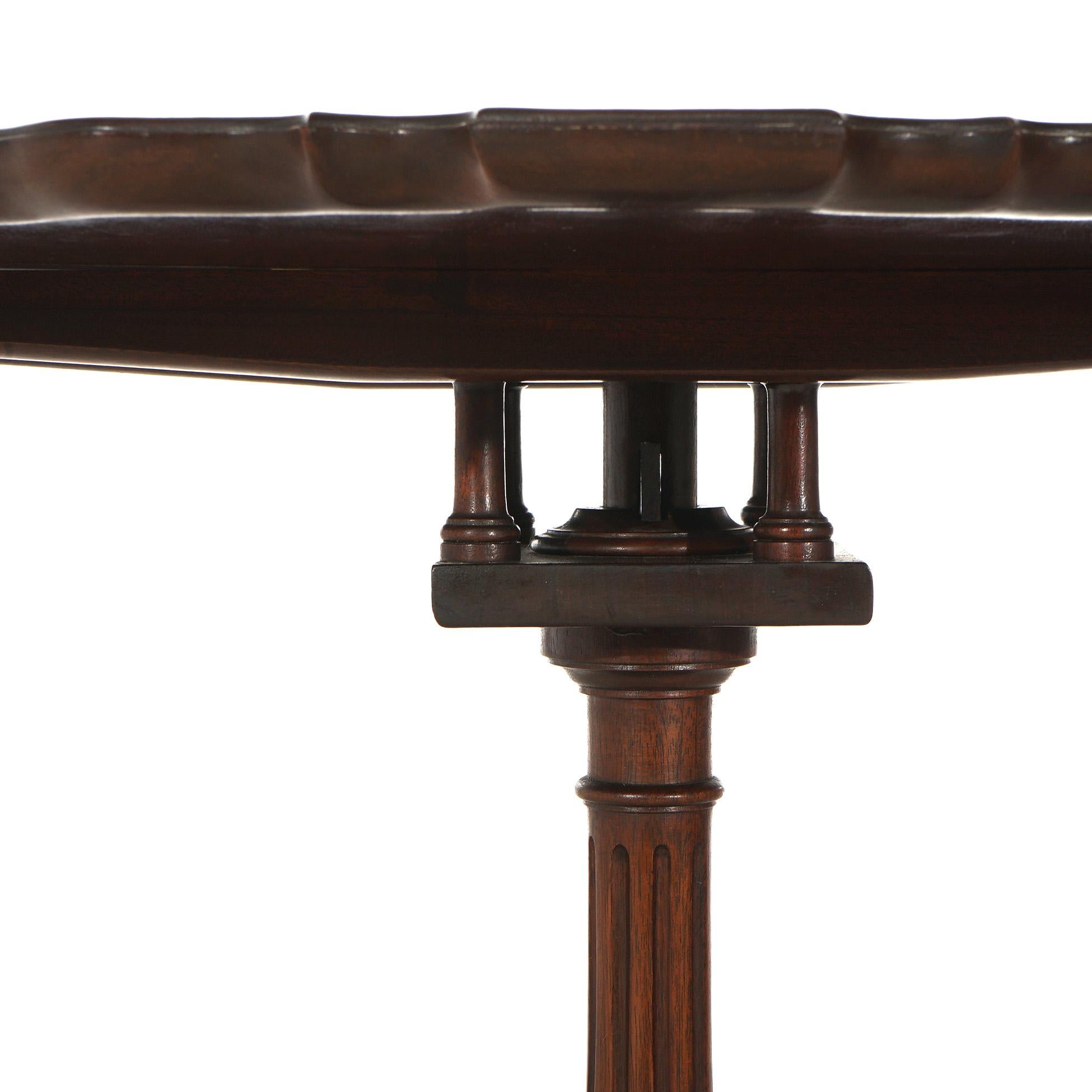 Antique Chippendale Carved Mahogany Pie Crust Tilt Top Table C1930 For Sale 2