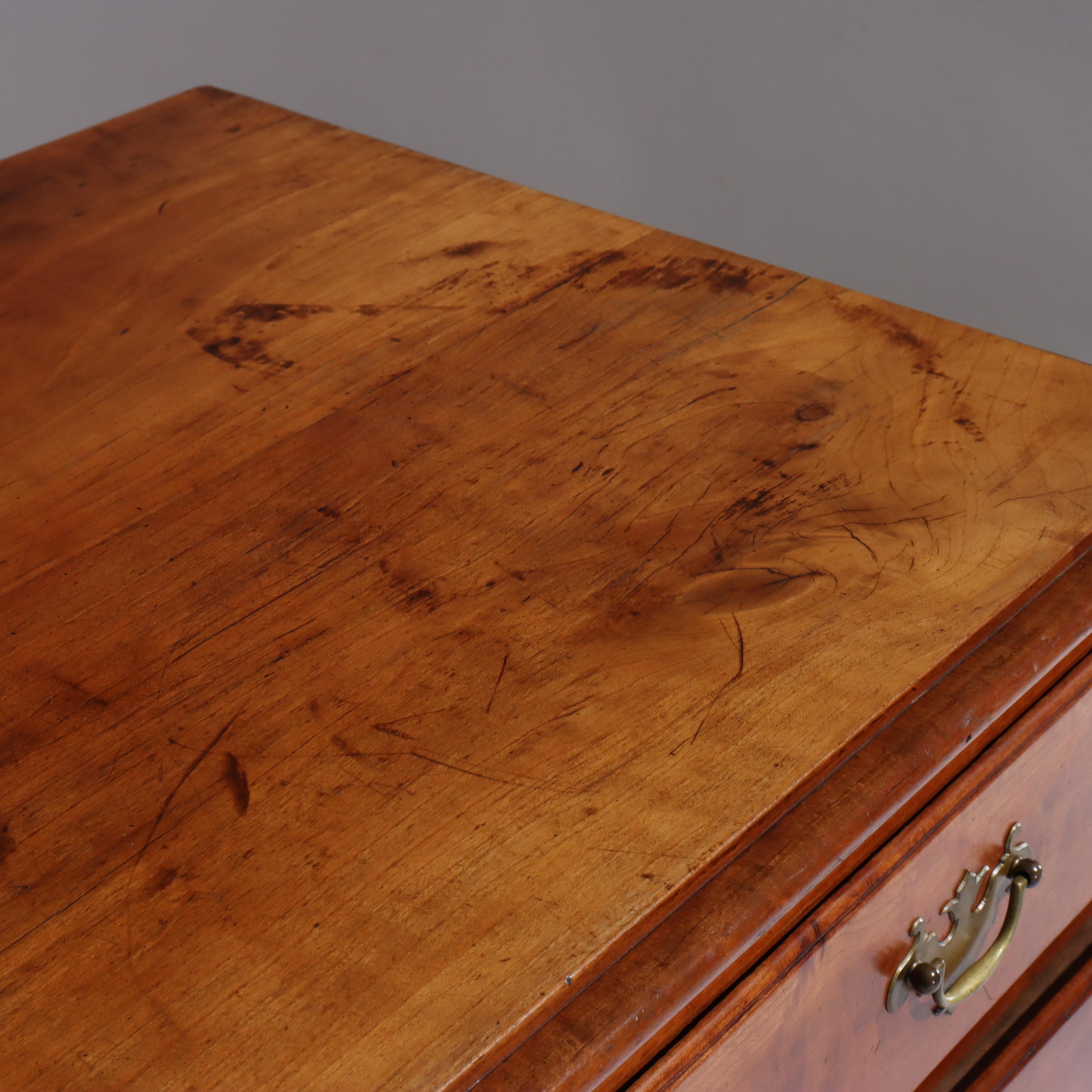 Ciliegio Antico cassettone a 4 cassetti in ciliegio Chippendale C1800 in vendita