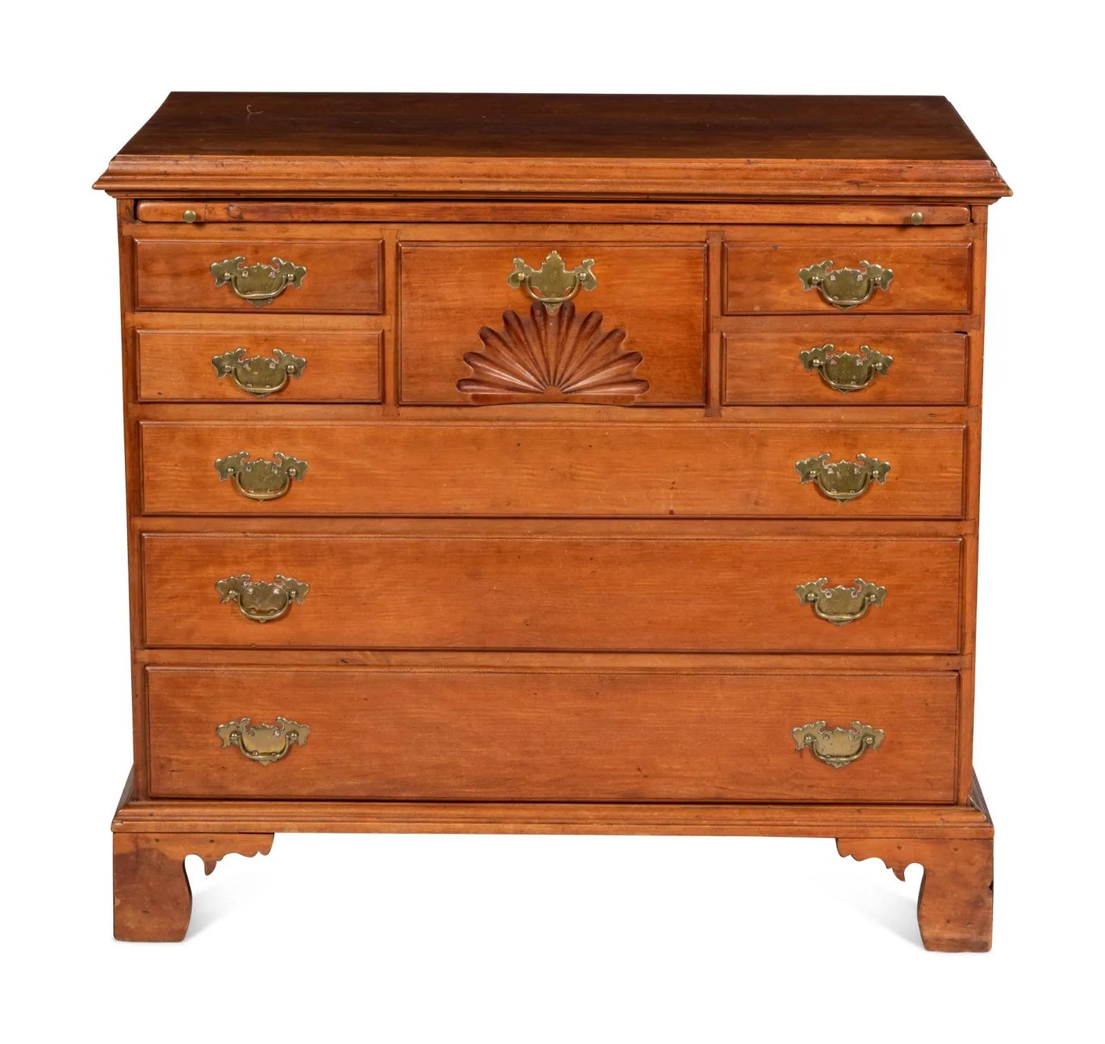 American Antique Chippendale Fan-Carved Walnut Bachelor's Chest of Drawers