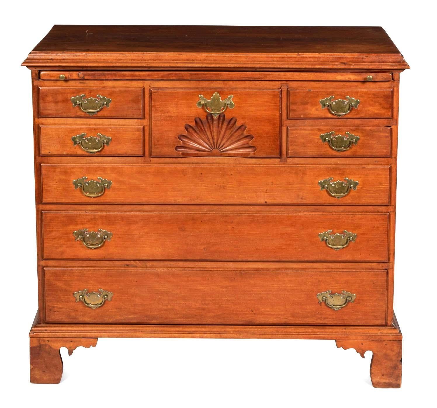 Antique Chippendale Fan-Carved Walnut Bachelor's Chest of Drawers 1