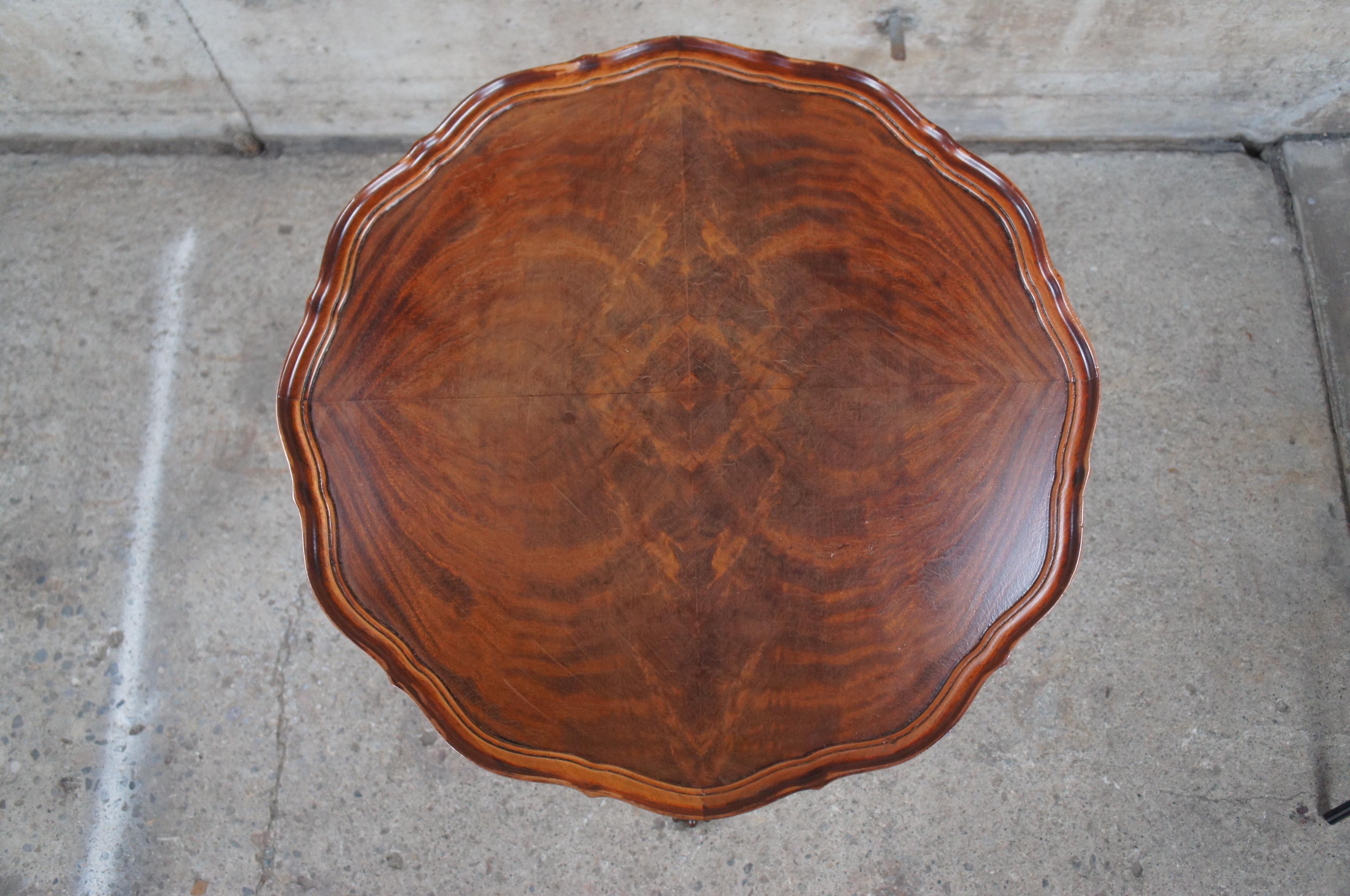 20th Century Antique Chippendale Flame Mahogany Pie Crust Ball & Claw Pedestal Tea Table  For Sale