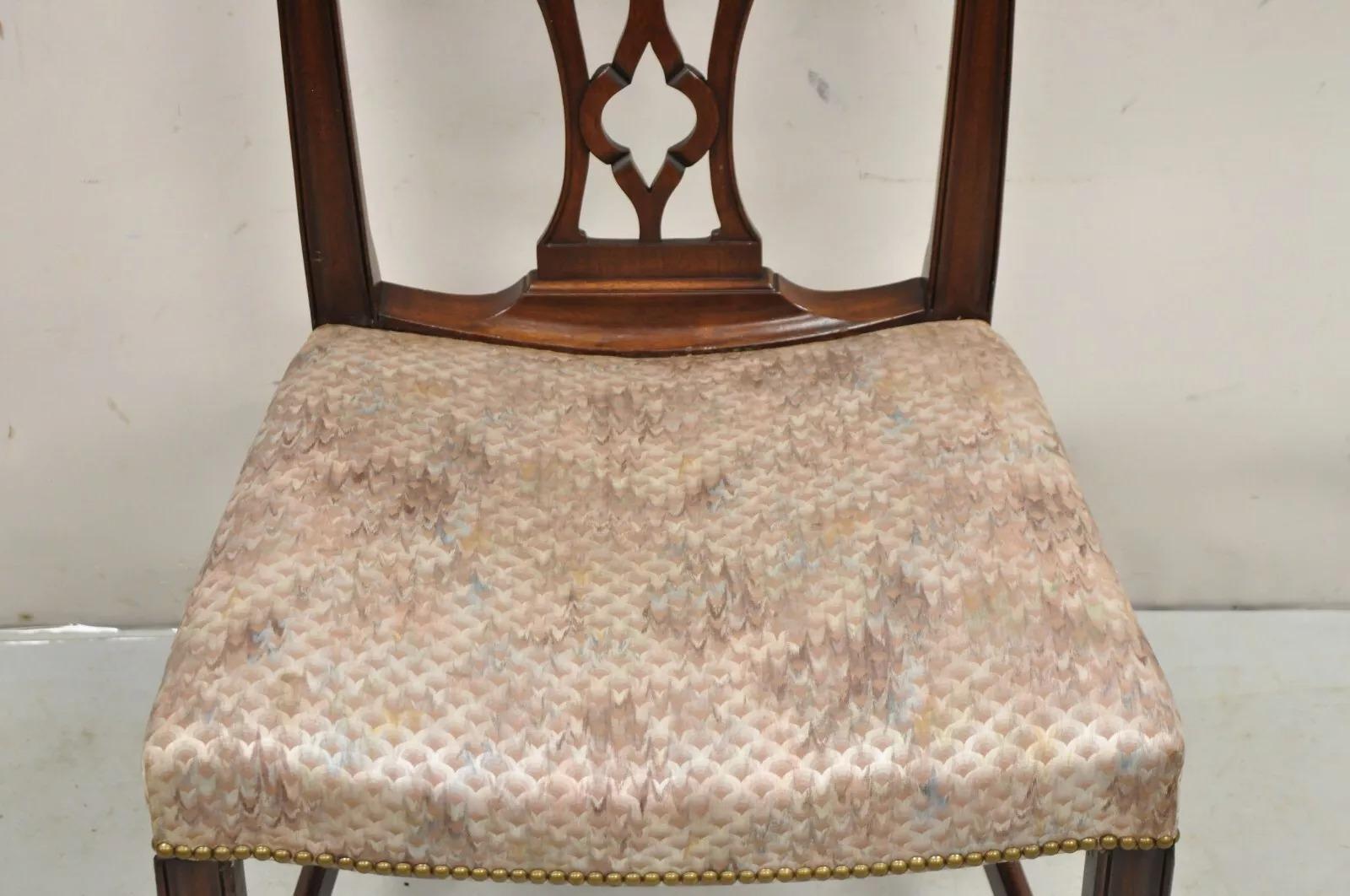 Mogano Antiche sedie da pranzo Chippendale in stile georgiano in mogano intagliato - Set di 6 in vendita