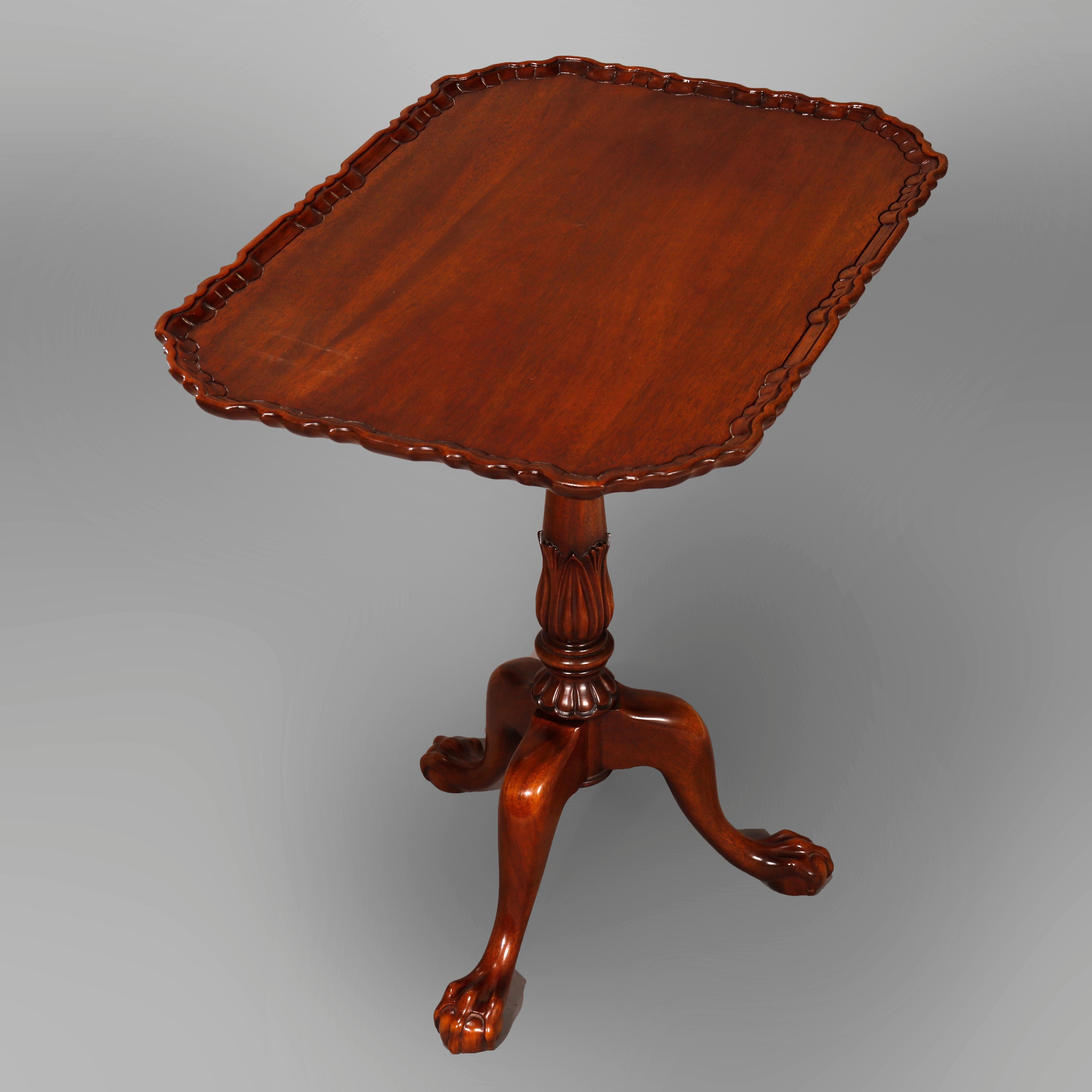 Antique Chippendale Mahogany Tilt-Top Table Circa 1930 For Sale 2