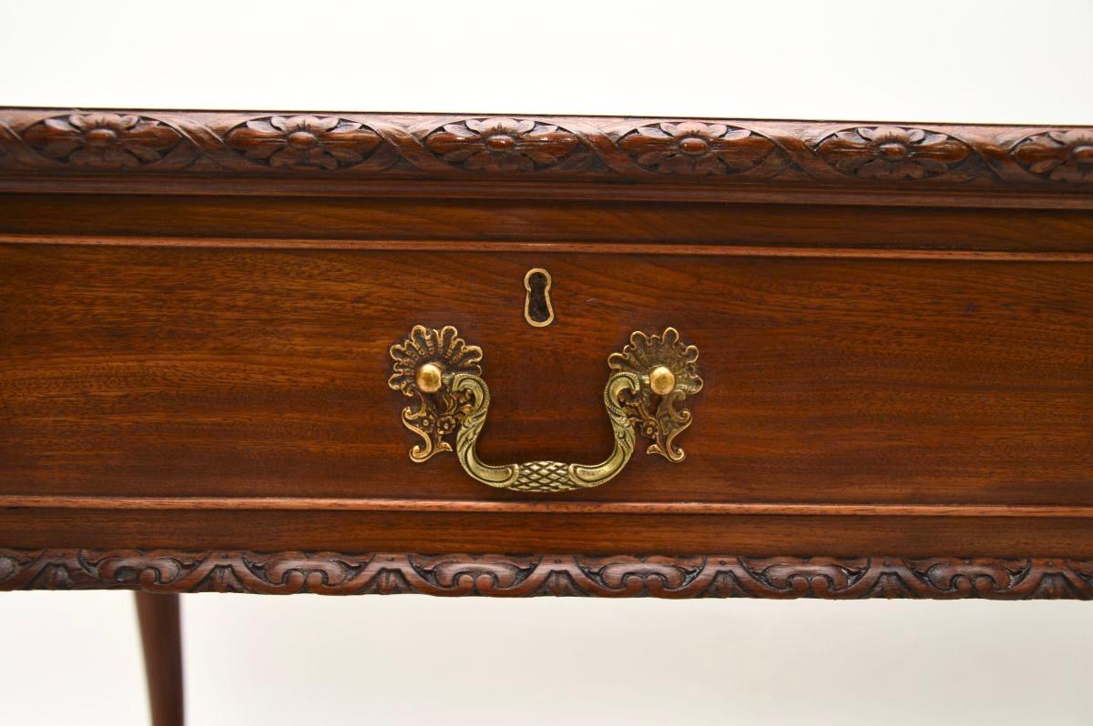 Antiker Chippendale-Revival-Schreibtisch von Gillows im Angebot 7