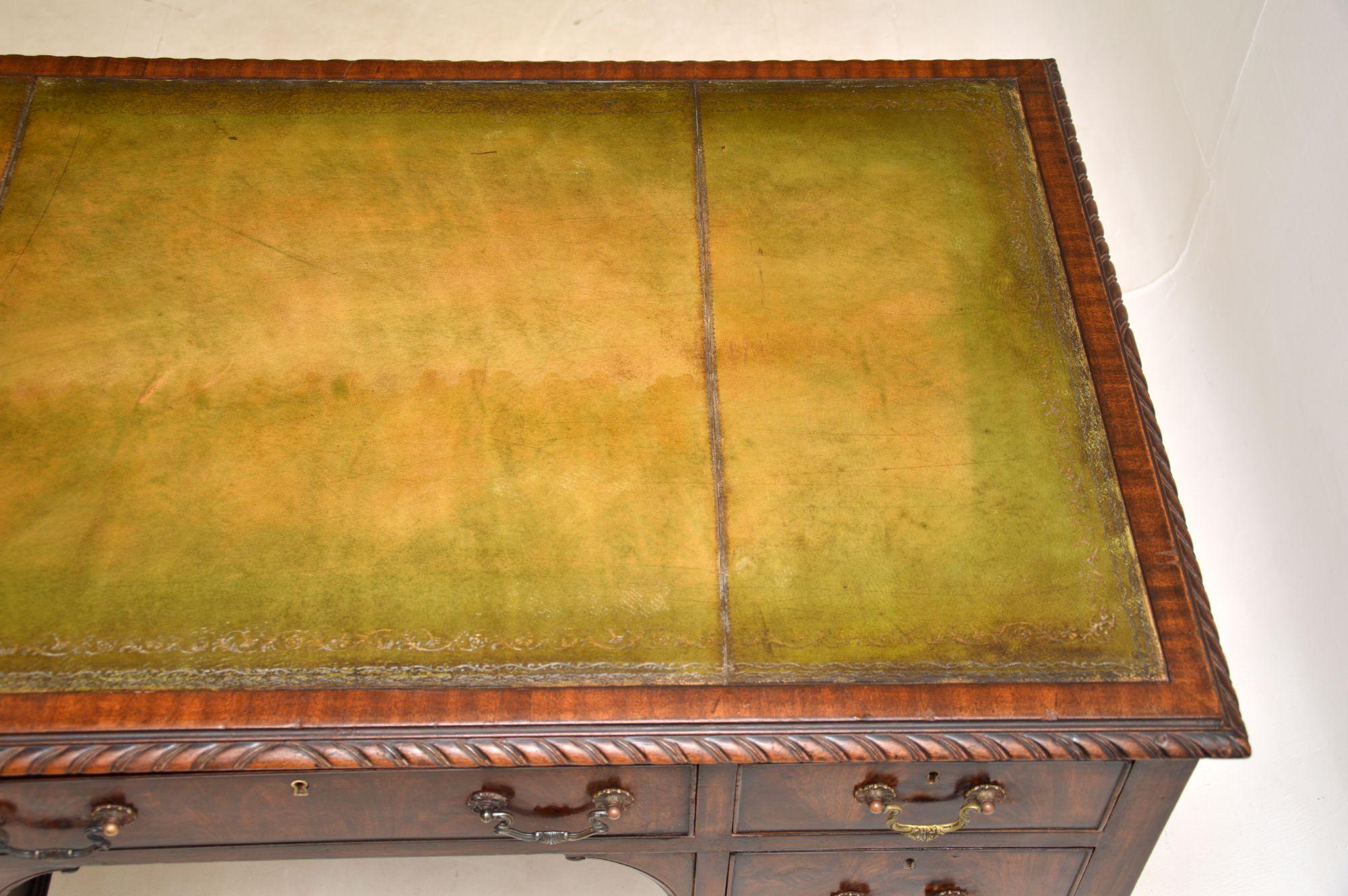 Antique Chippendale Style Leather Top Desk 3