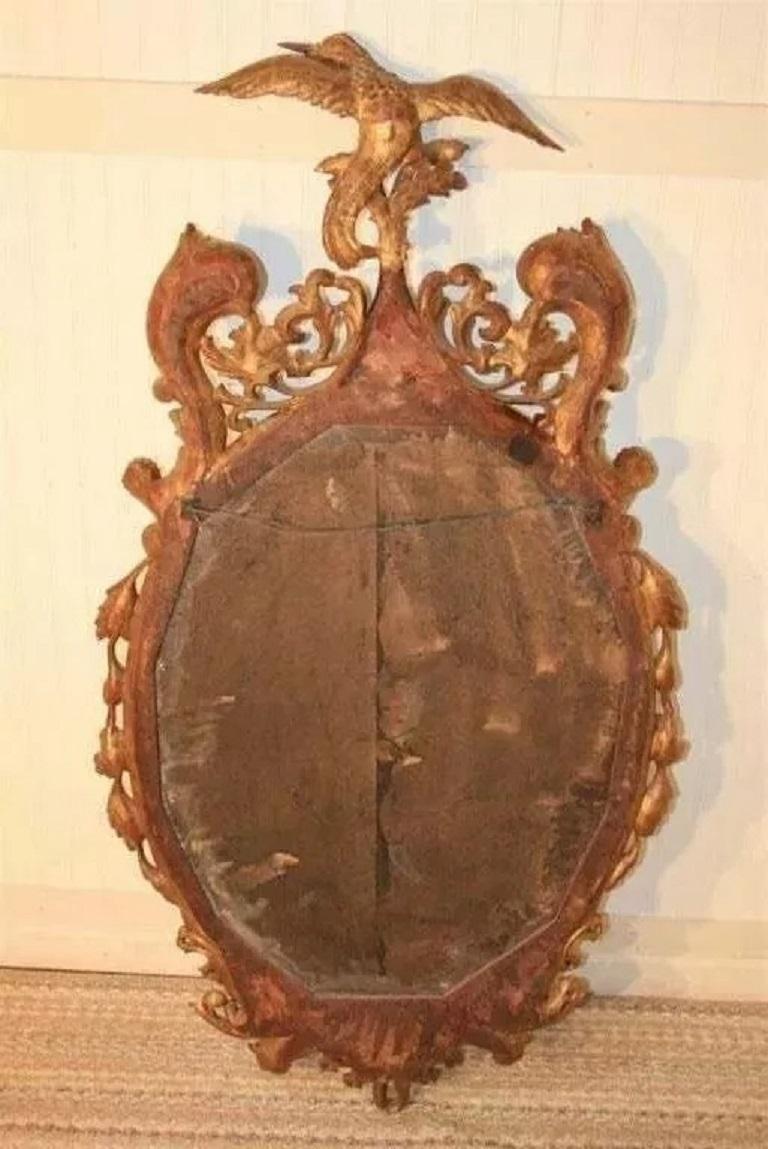 Antique miroir mural ovale de style Chippendale en acajou et bois doré avec canard en vente 2