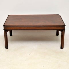 Table basse ancienne en acajou de style Chippendale