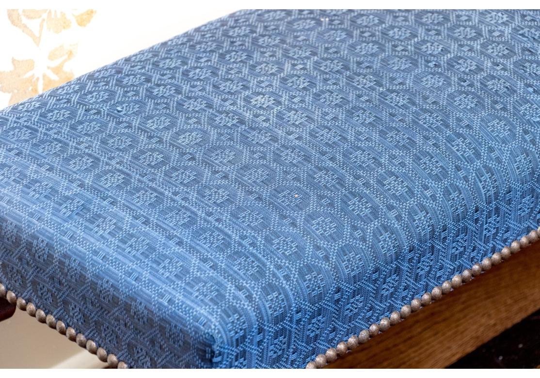 Banc ancien en acajou, style Upholstering, style Chippendale, fait sur mesure en vente 1