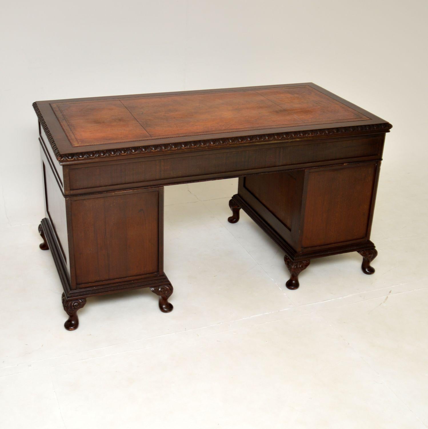 Antique Chippendale Style Pedestal Desk 4