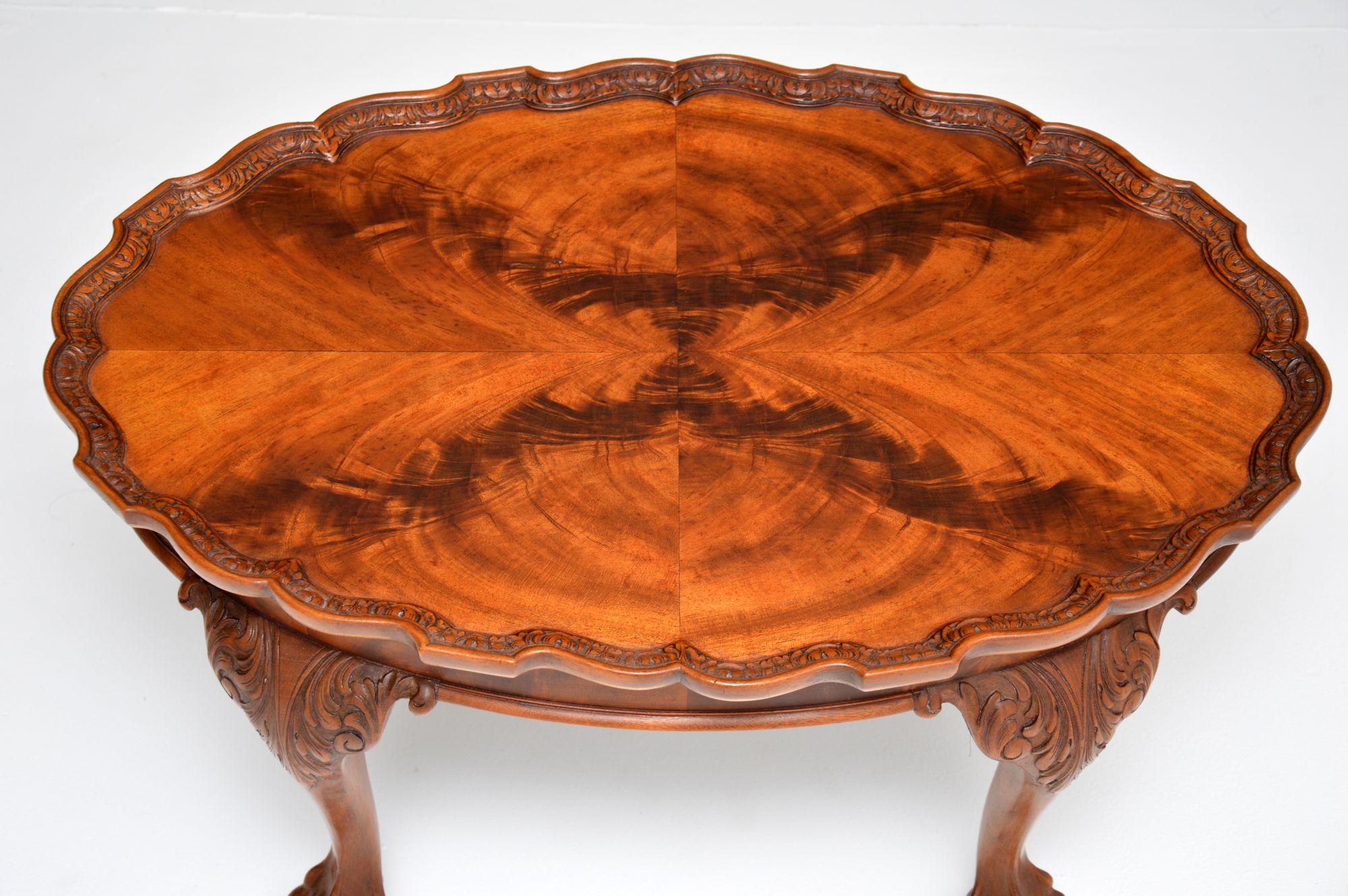 English Antique Chippendale Style Pie Crust Coffee Table