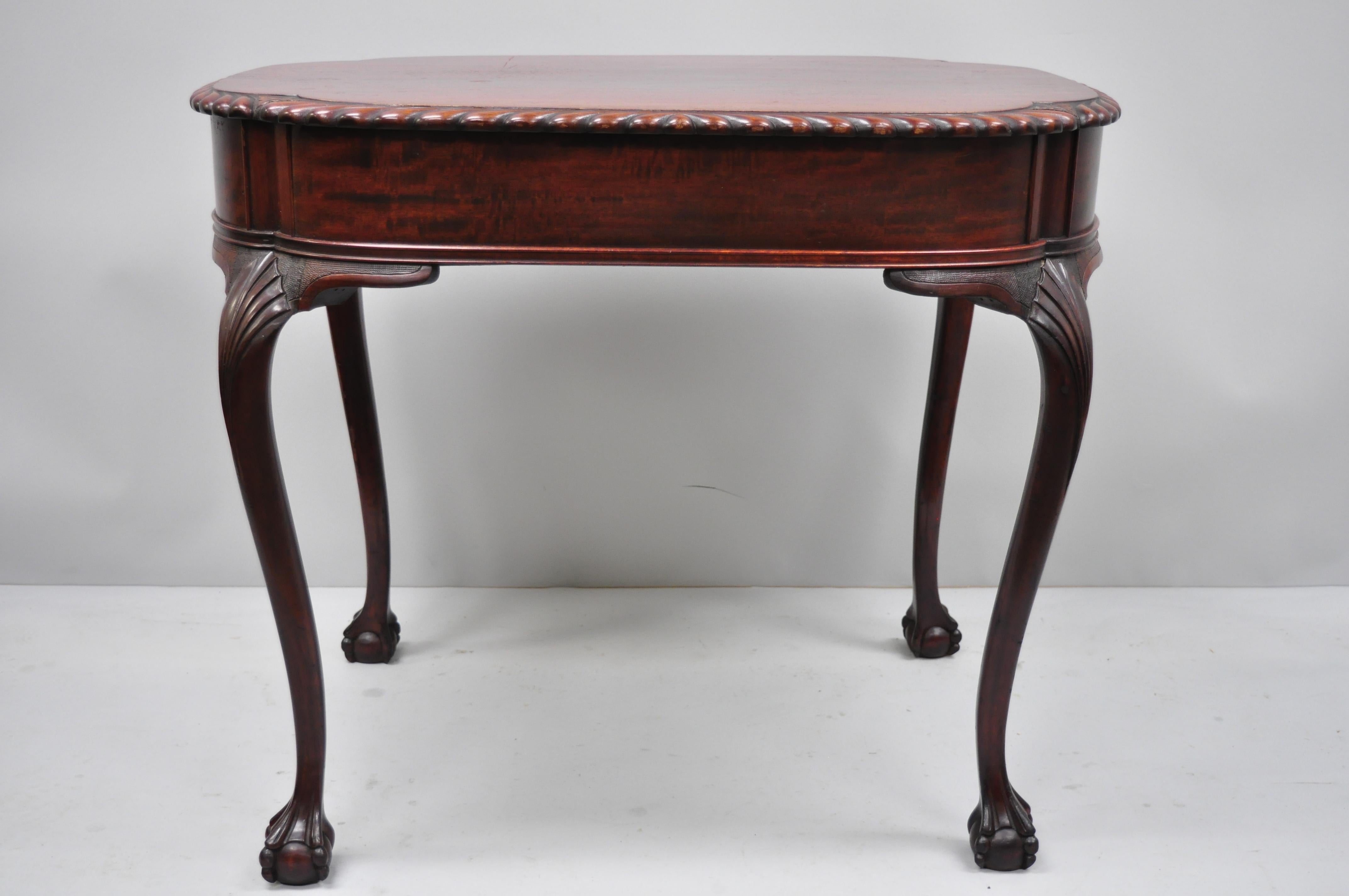 chippendale side table