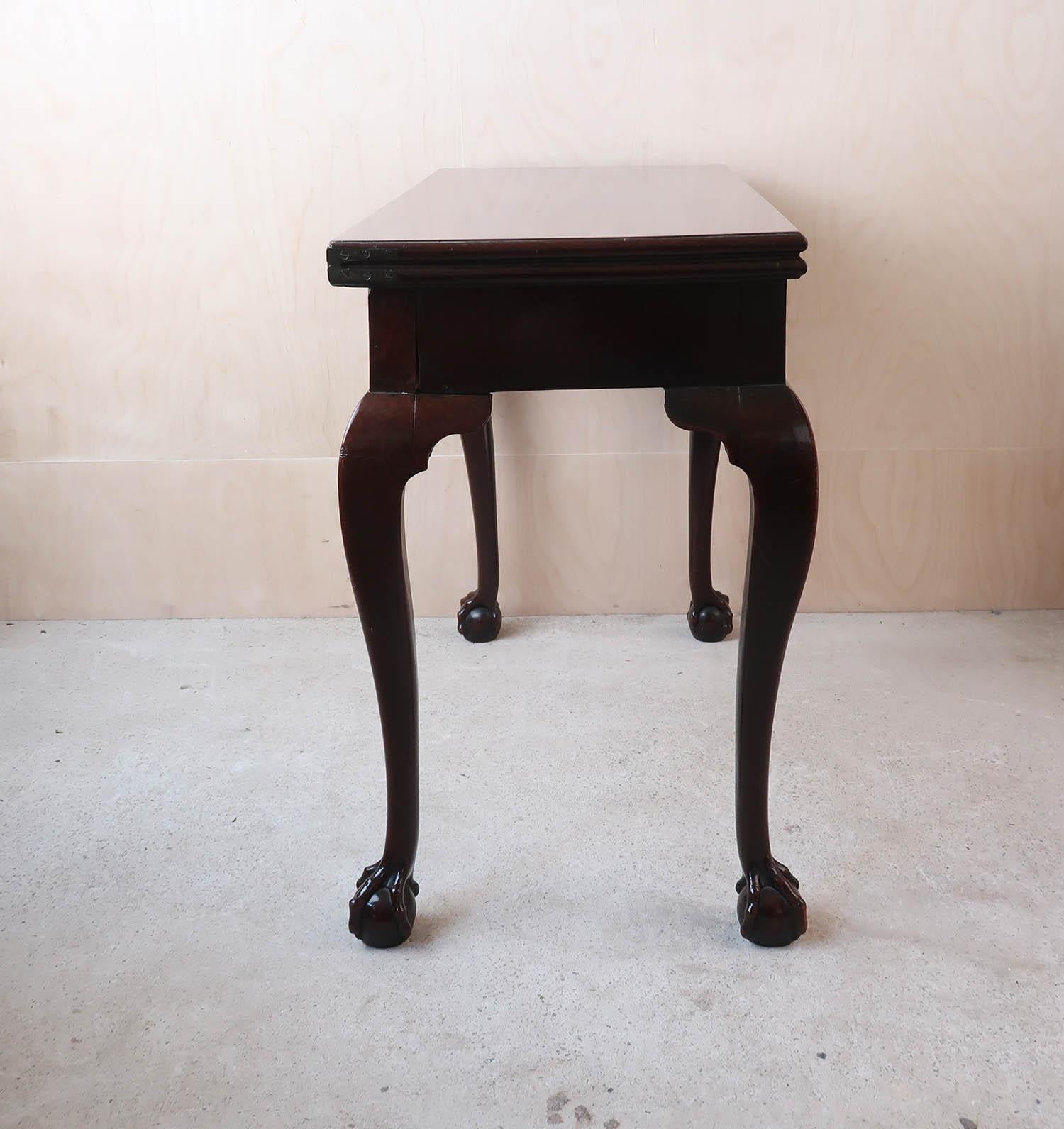 Late 18th Century Antique Chippendale Style Side Table with Claw and Ball Feet, circa 1780 For Sale