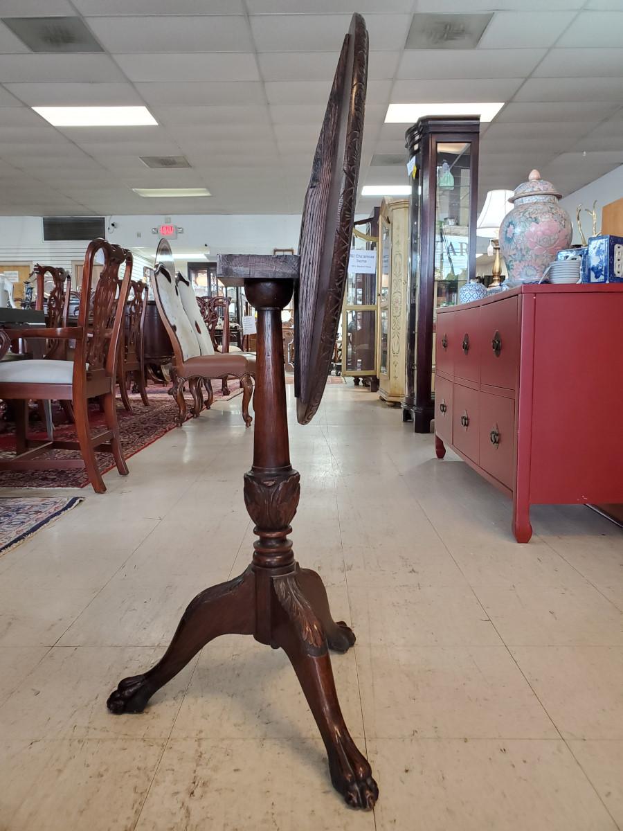 Antique Chippendale Style Tilt Top Table, 19th Century 7