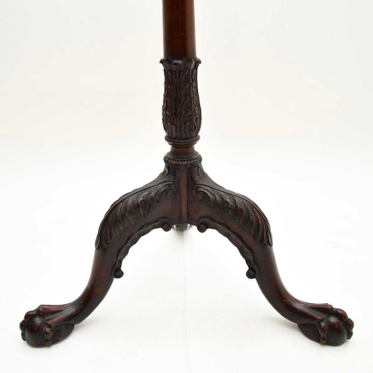 Antico Torchere / Portapiante in stile Chippendale in vendita 1