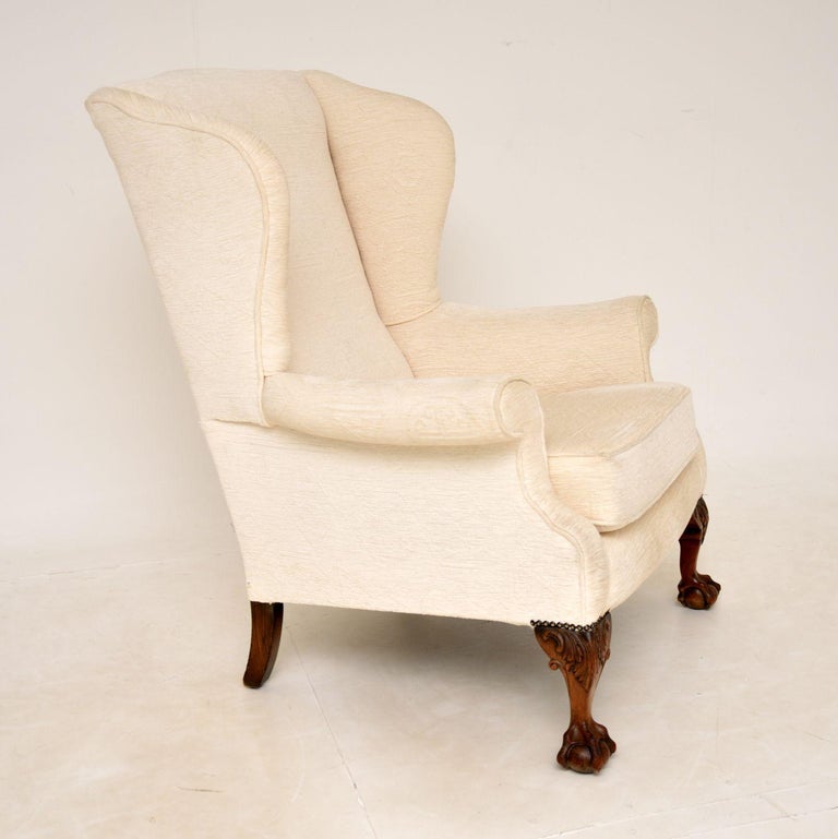 Antique Chippendale Style Wing Back Armchair In Good Condition For Sale In London, GB
