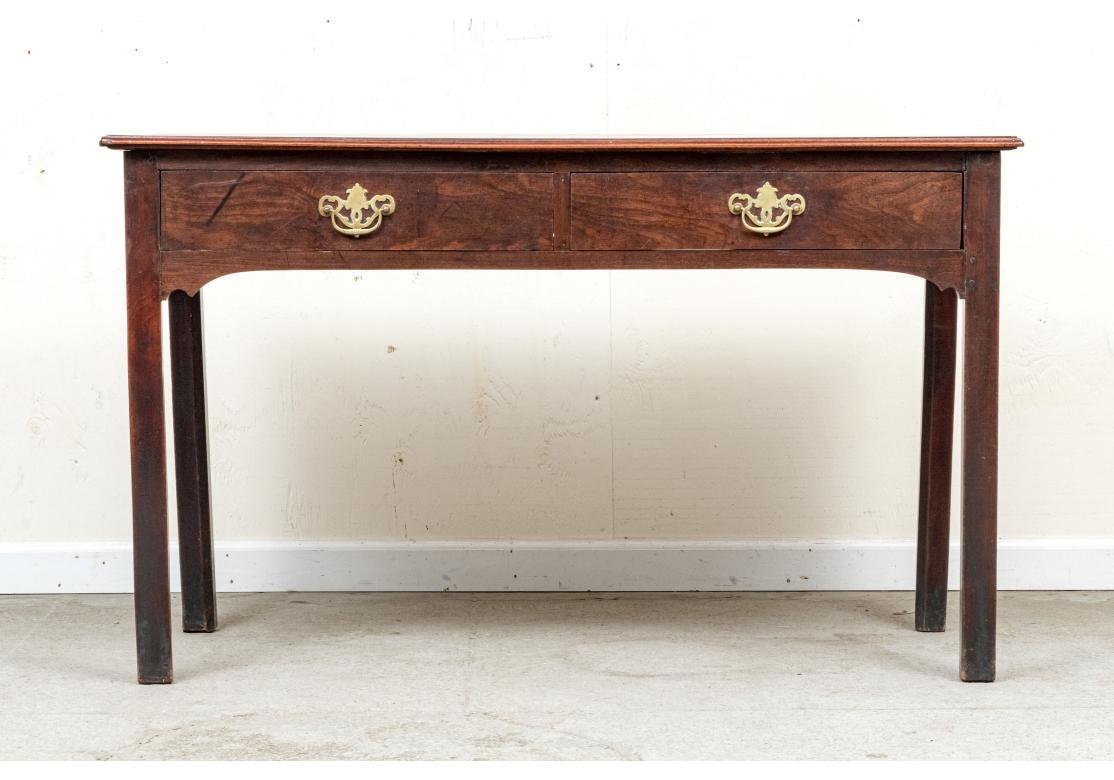 Table à écrire ancienne de style Chippendale État moyen - En vente à Bridgeport, CT