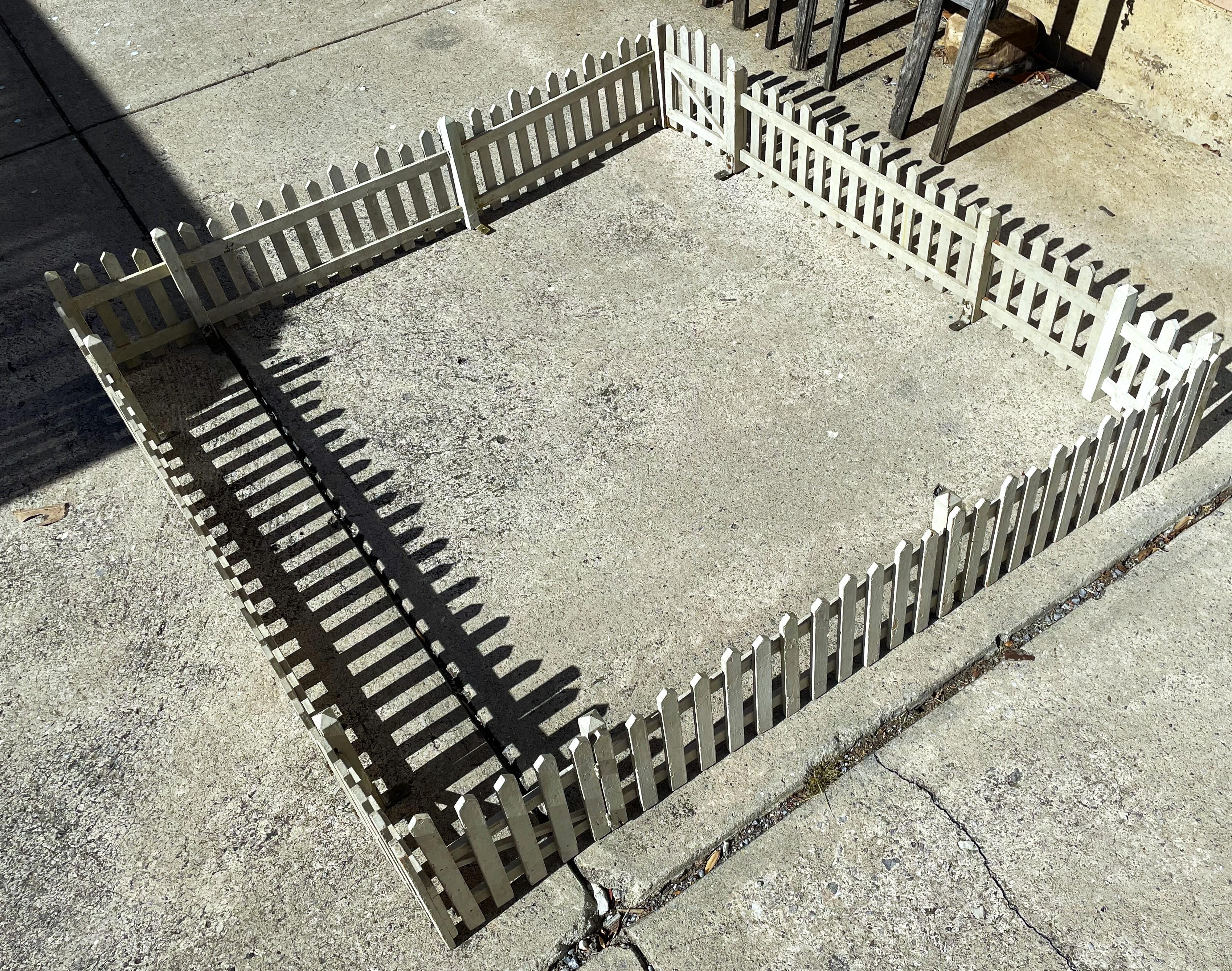 Antique Christmas Tree Village Train Surround Painted Wooden Fence Gate For Sale 3