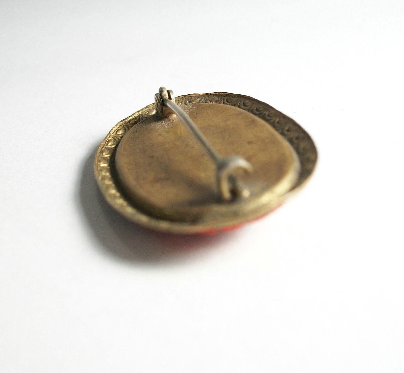 Antique Cinnabar Pin / Brooch - Tooled Brass Trim & Back - China - Circa 1920's For Sale 6